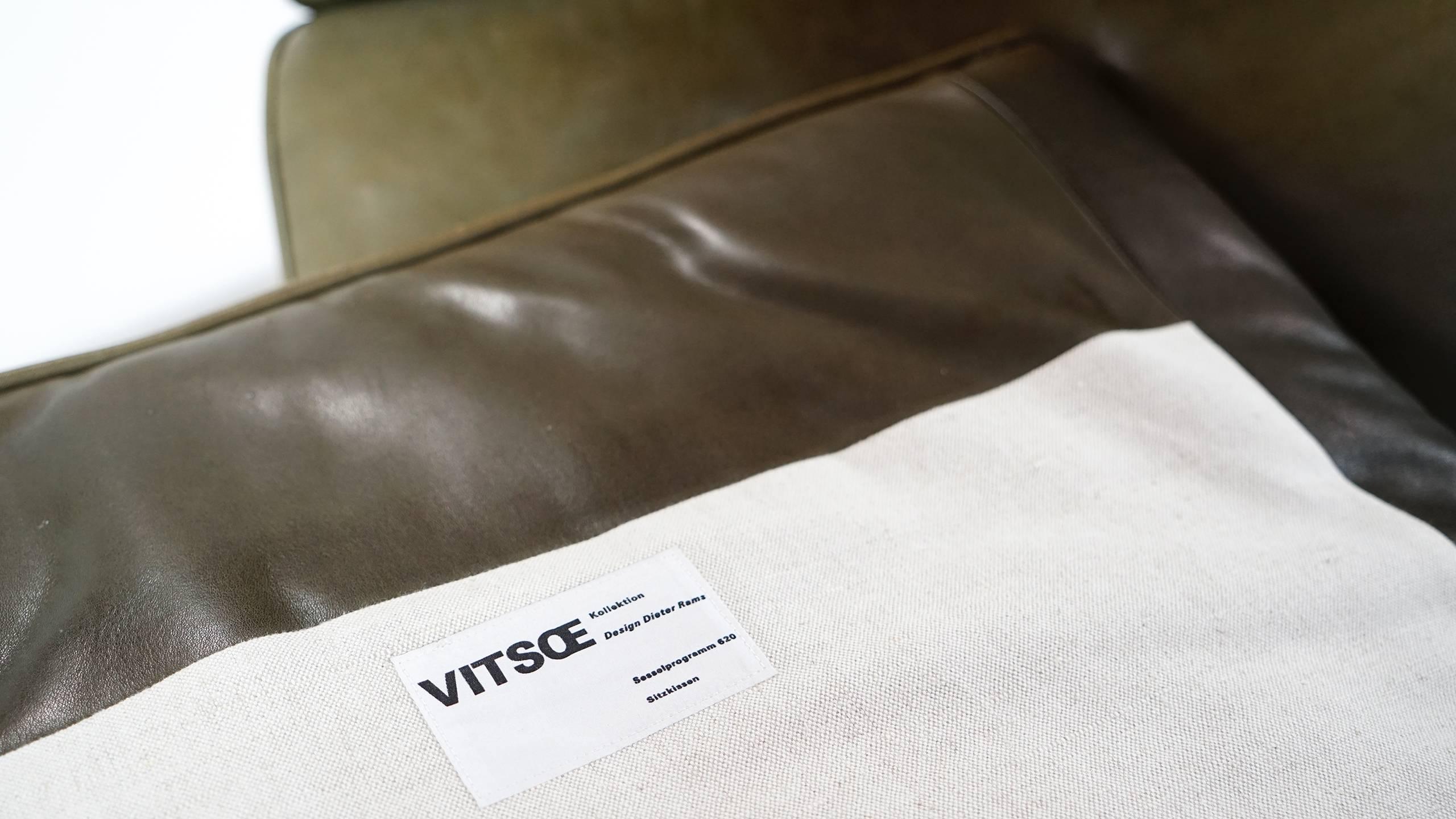 Dieter Rams:: Sessel und Ottomane RZ 62 von Vitsœ 620:: Olivgrünes Leder 10