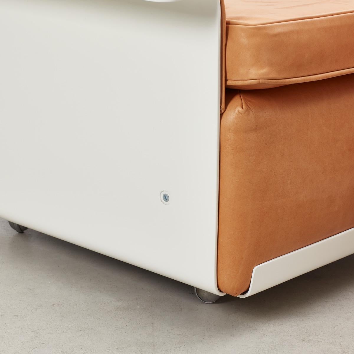 Dieter Rams 620 Armchair and Footstool Vitsoe In Good Condition In London, GB