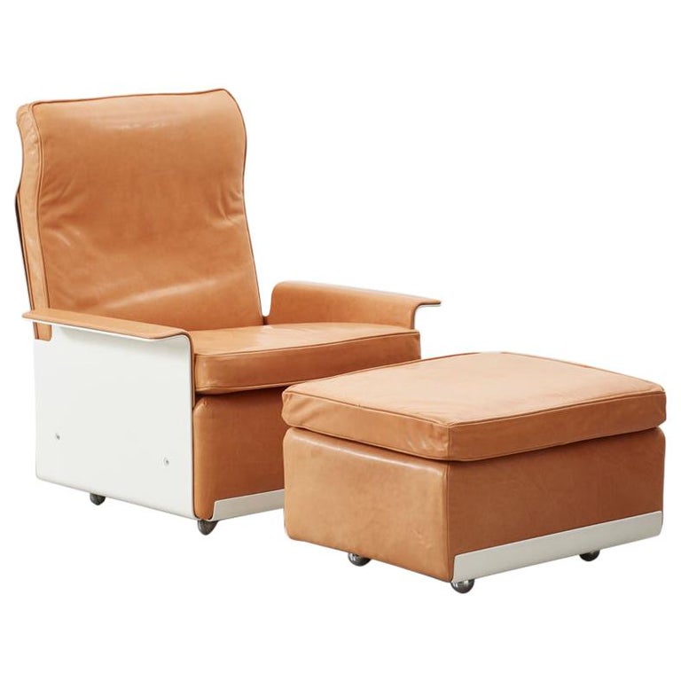 Dieter Rams 620 Armchair And Footstool Vitsoe At 1stdibs