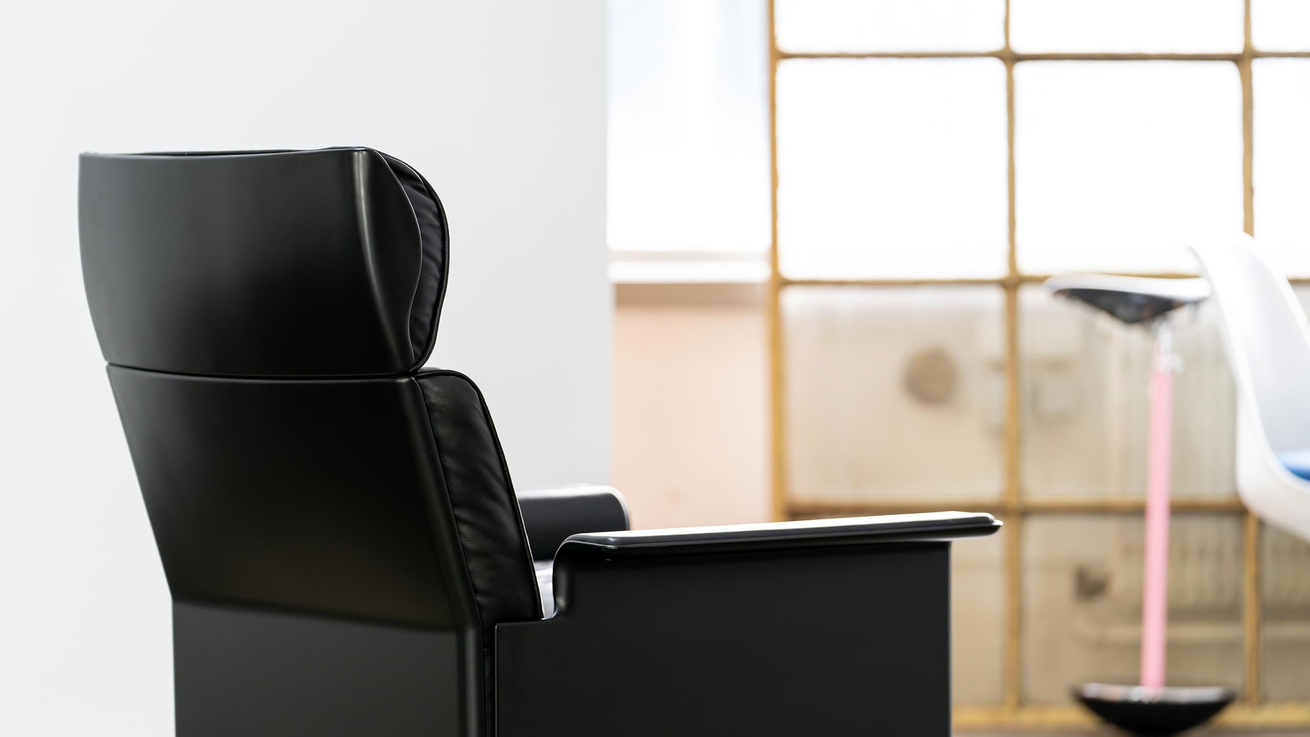 Dieter Rams 620 Lounge Chair Swivel Base by Vitsœ schwarz Leder 1962 Mid Century im Angebot 10