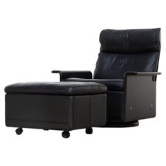 Dieter Rams 620 Swivel Lounge Chair and Ottoman for Vitsoe in Black Leather