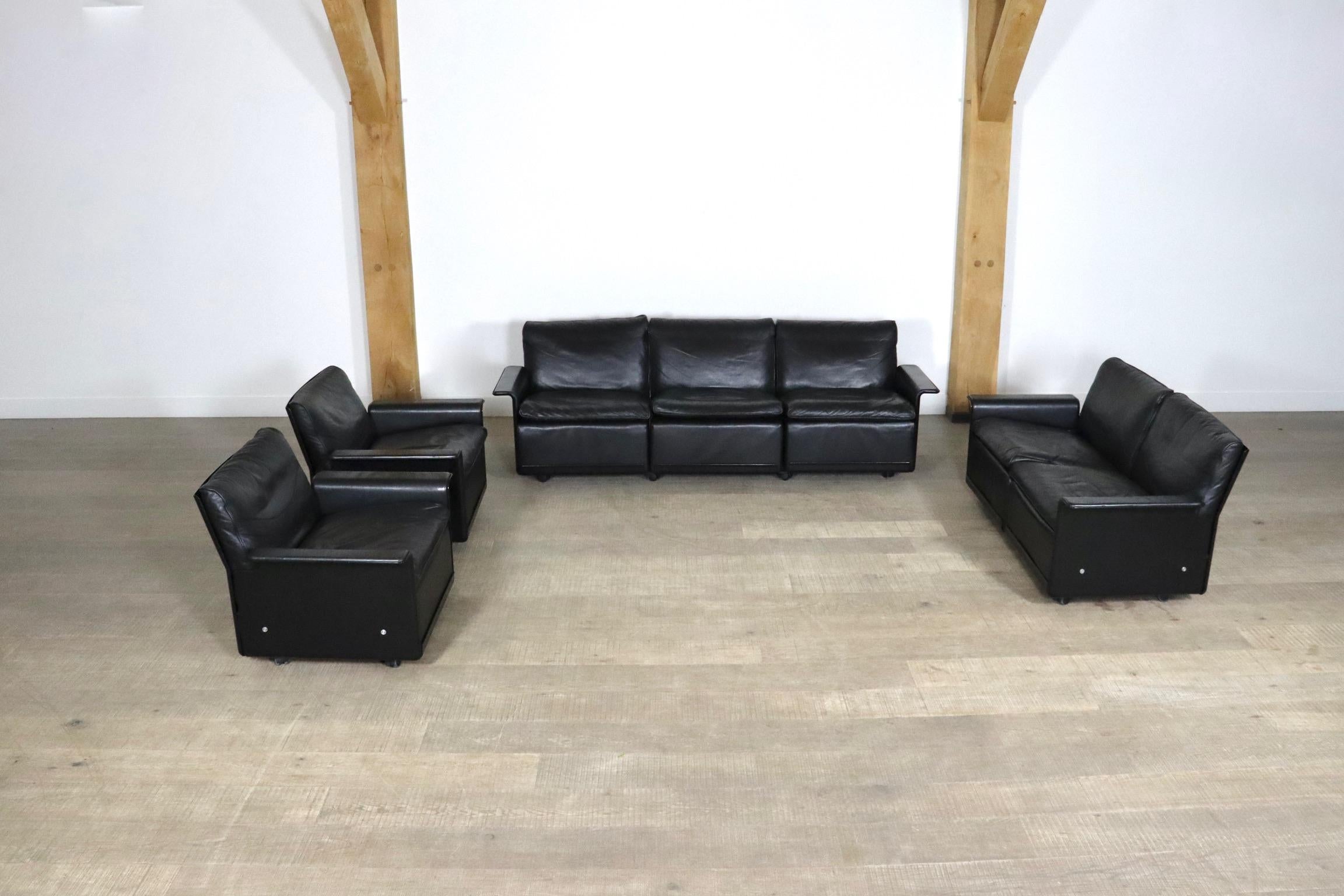 Dieter Rams Black Leather Model 620 3-Seater Sofa For Vitsoe 1980s 6