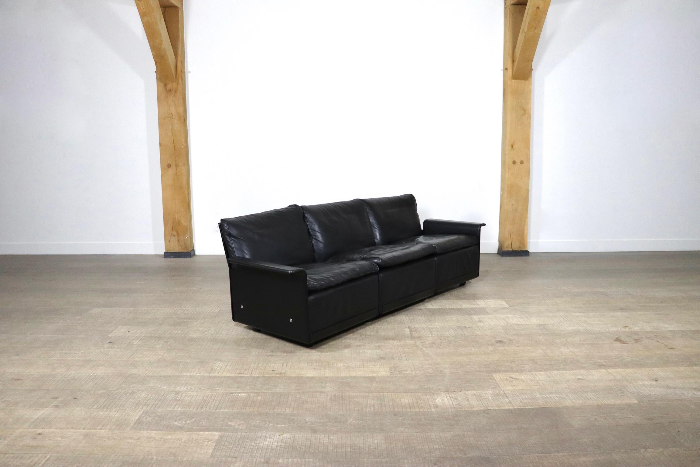 Dieter Rams Black Leather Model 620 3-Seater Sofa For Vitsoe 1980s In Good Condition In ABCOUDE, UT
