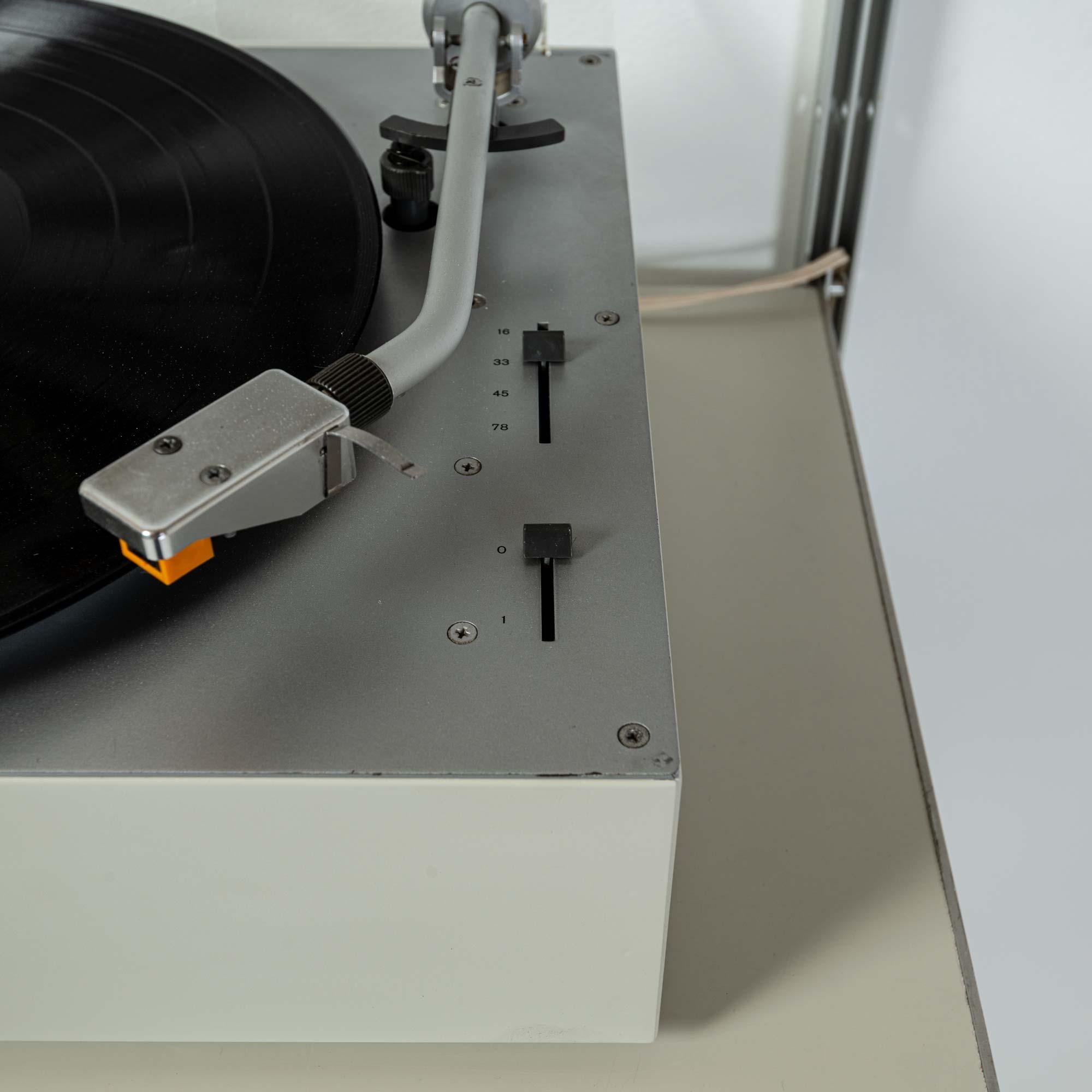 Dieter Rams per il sistema stereo a parete 