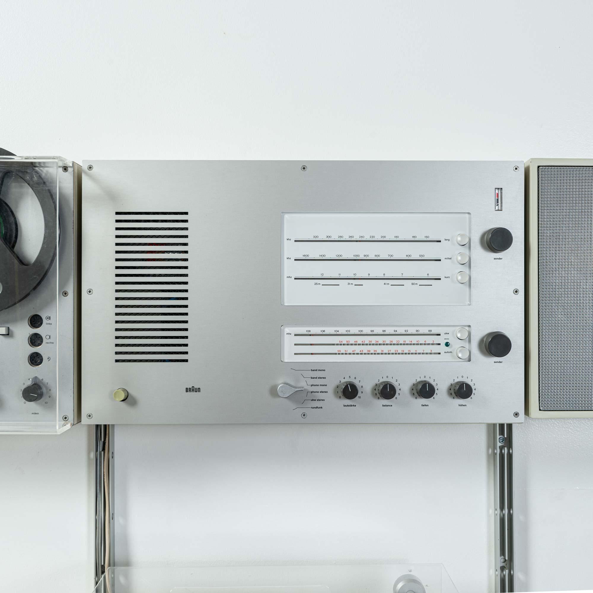 Dieter Rams per il sistema stereo a parete 