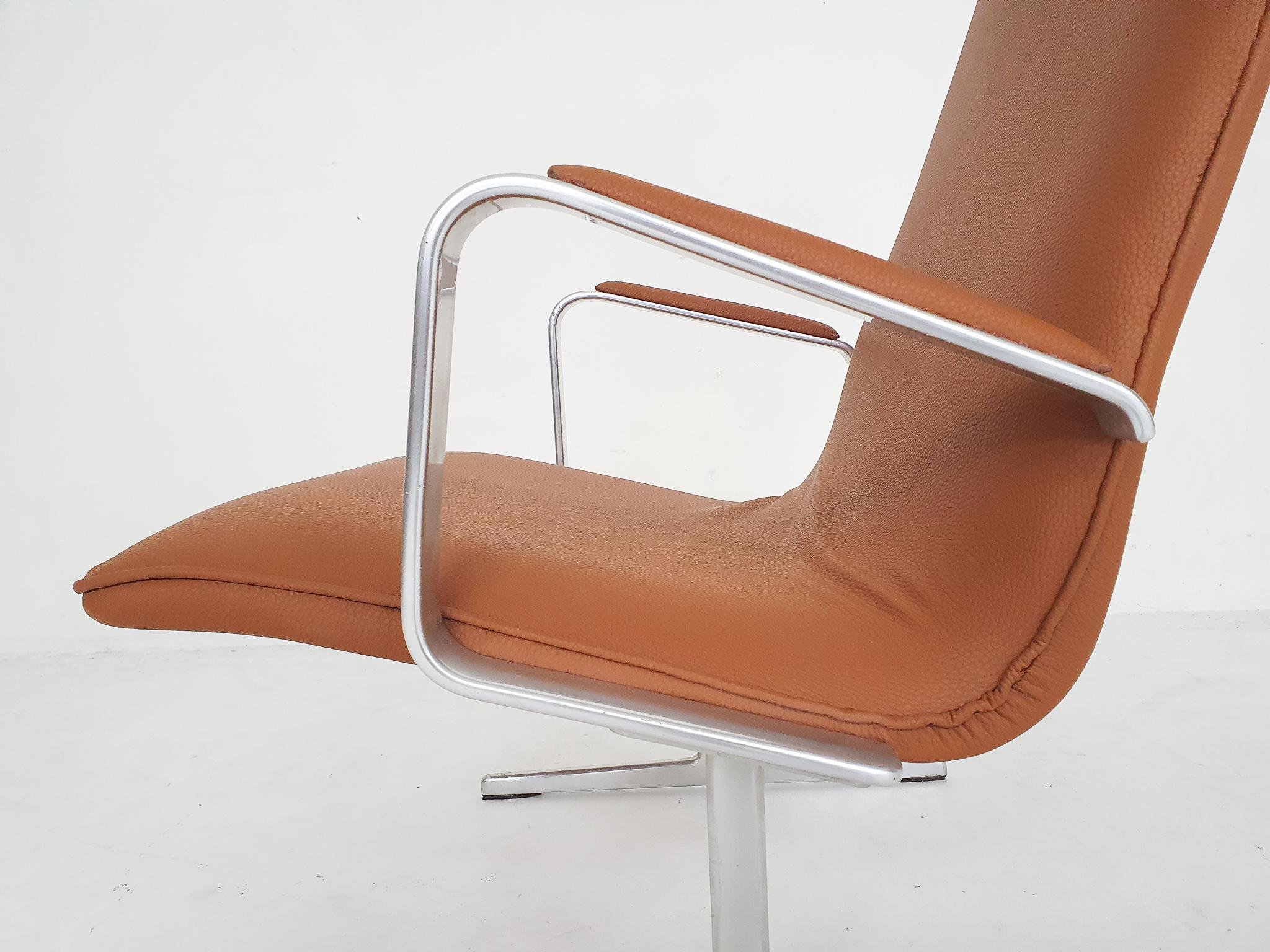 Dieter Rams for Vitsoe high back lounge chair, model rz60, Germany 1960's For Sale 6