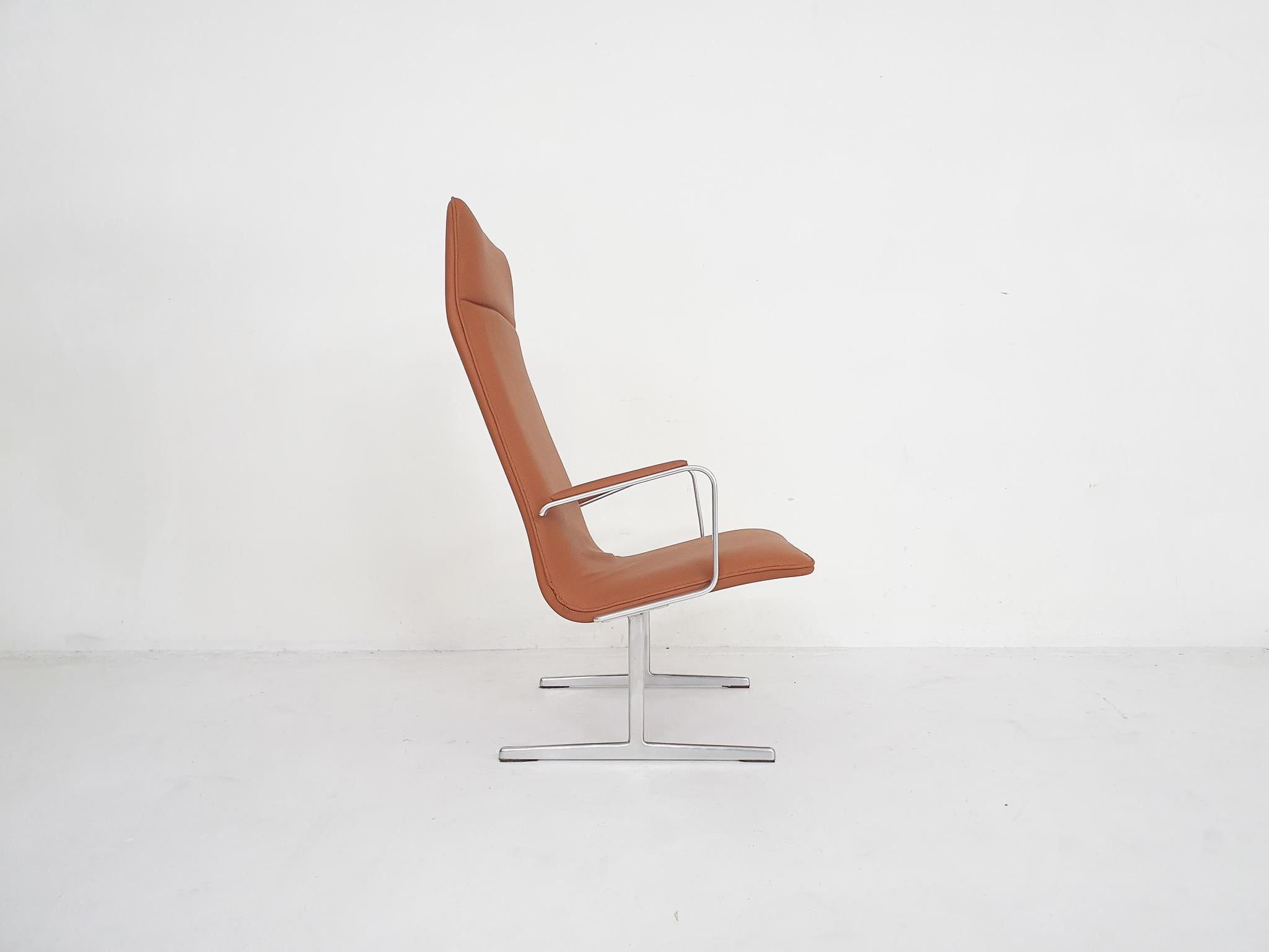Dieter Rams for Vitsoe high back lounge chair, model rz60, Germany 1960's For Sale 2