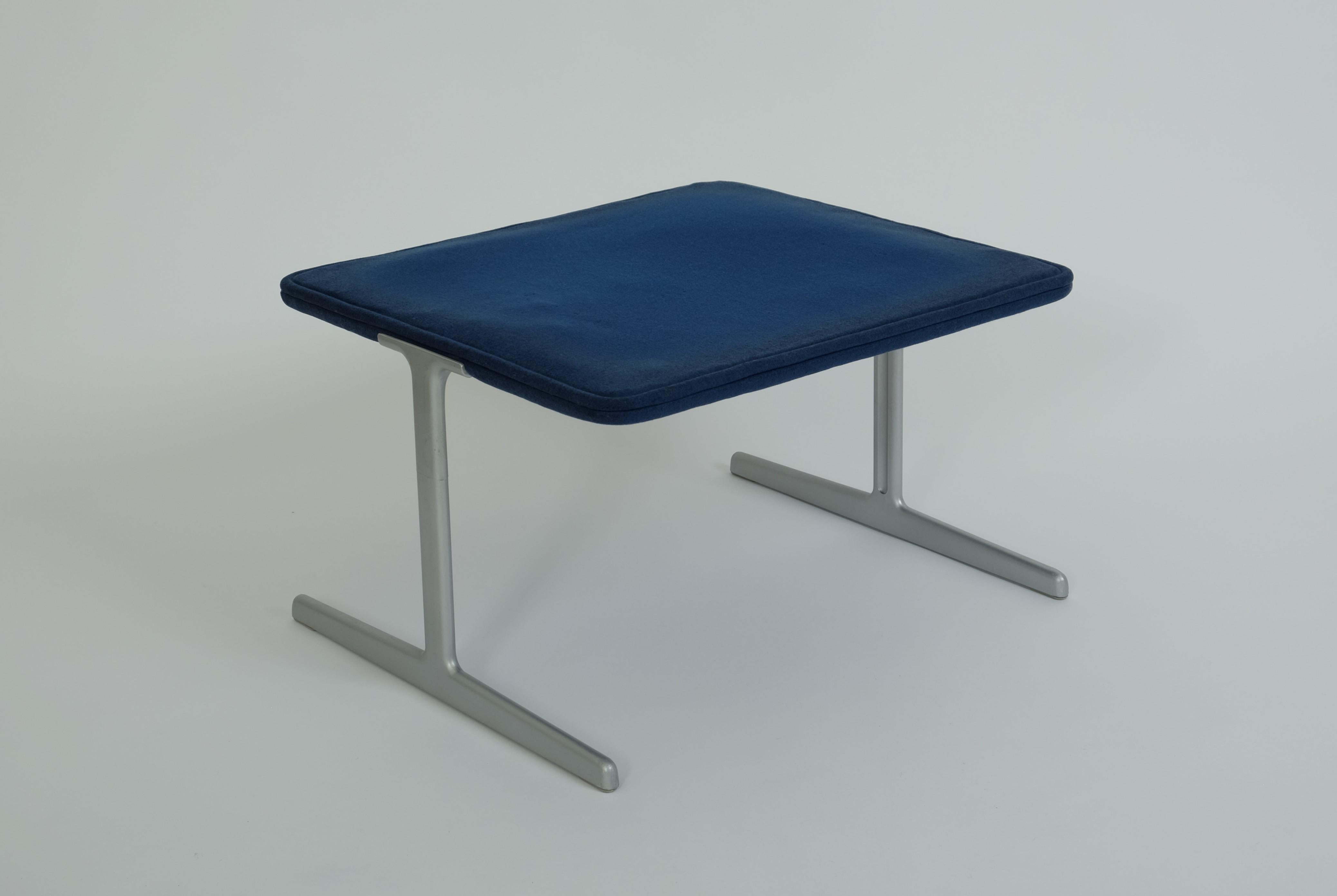 Sedia da salotto e ottomana Dieter Rams modello 602 di Vitsoe per il restauro in vendita 10