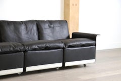 Dieter Rams Model 620 three Seater Sofa in black Leather For Vitsoe 1980s
