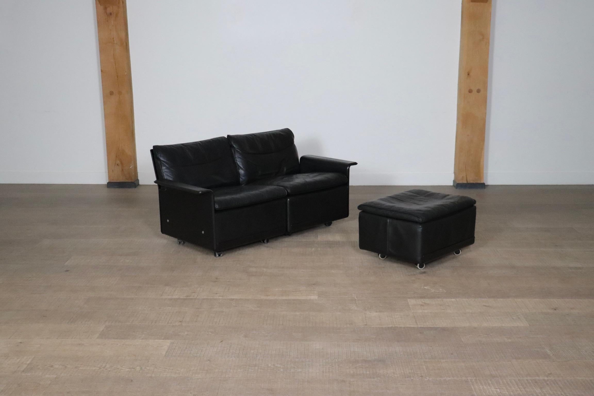 Dieter Rams Modell 620 Zweisitzer-Sofa aus schwarzem Leder für Vitsoe, 1980er Jahre (Ende des 20. Jahrhunderts)