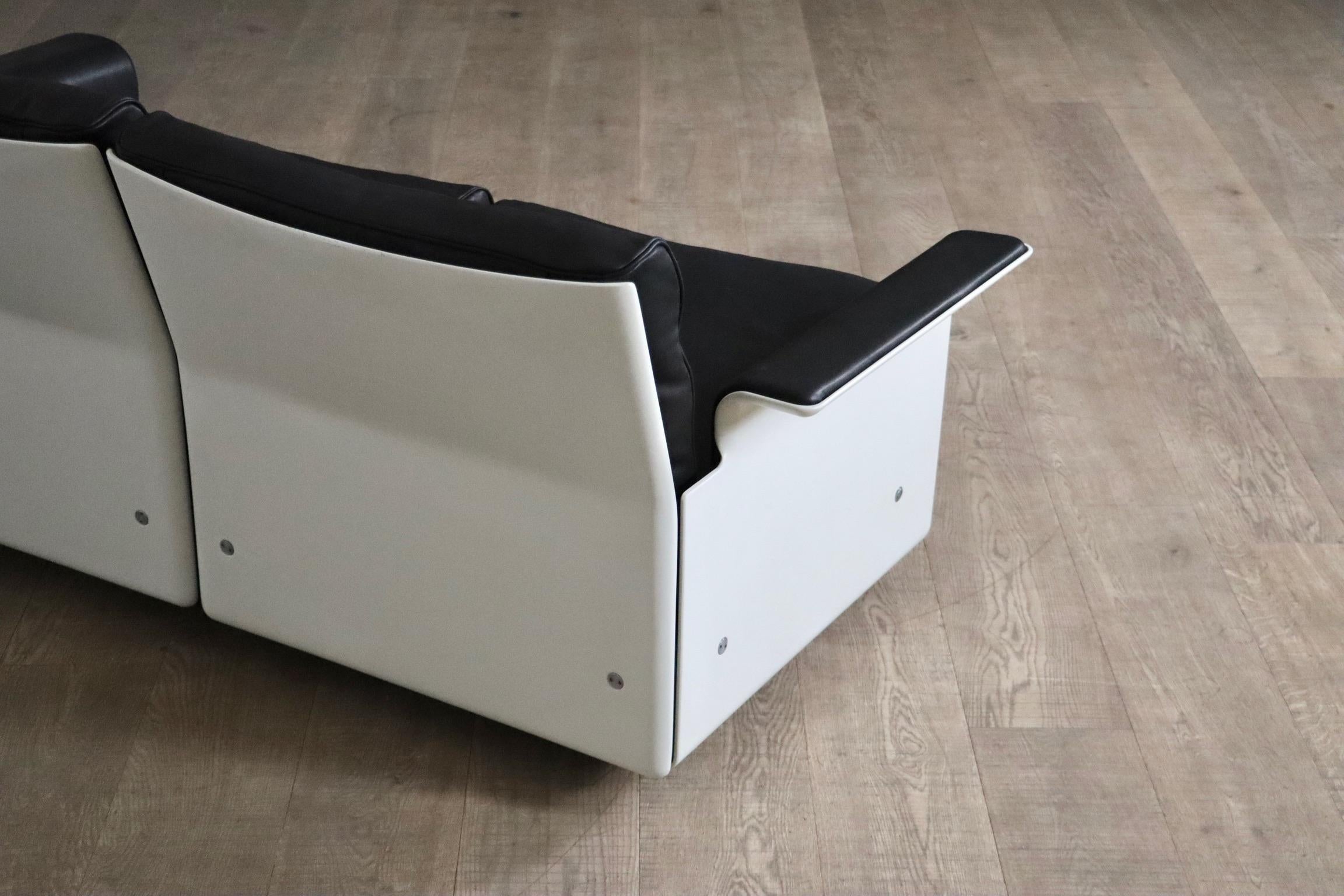Dieter Rams Modell 620 Zweisitzer-Sofa aus schwarzem Leder für Vitsoe, 1980er Jahre 3