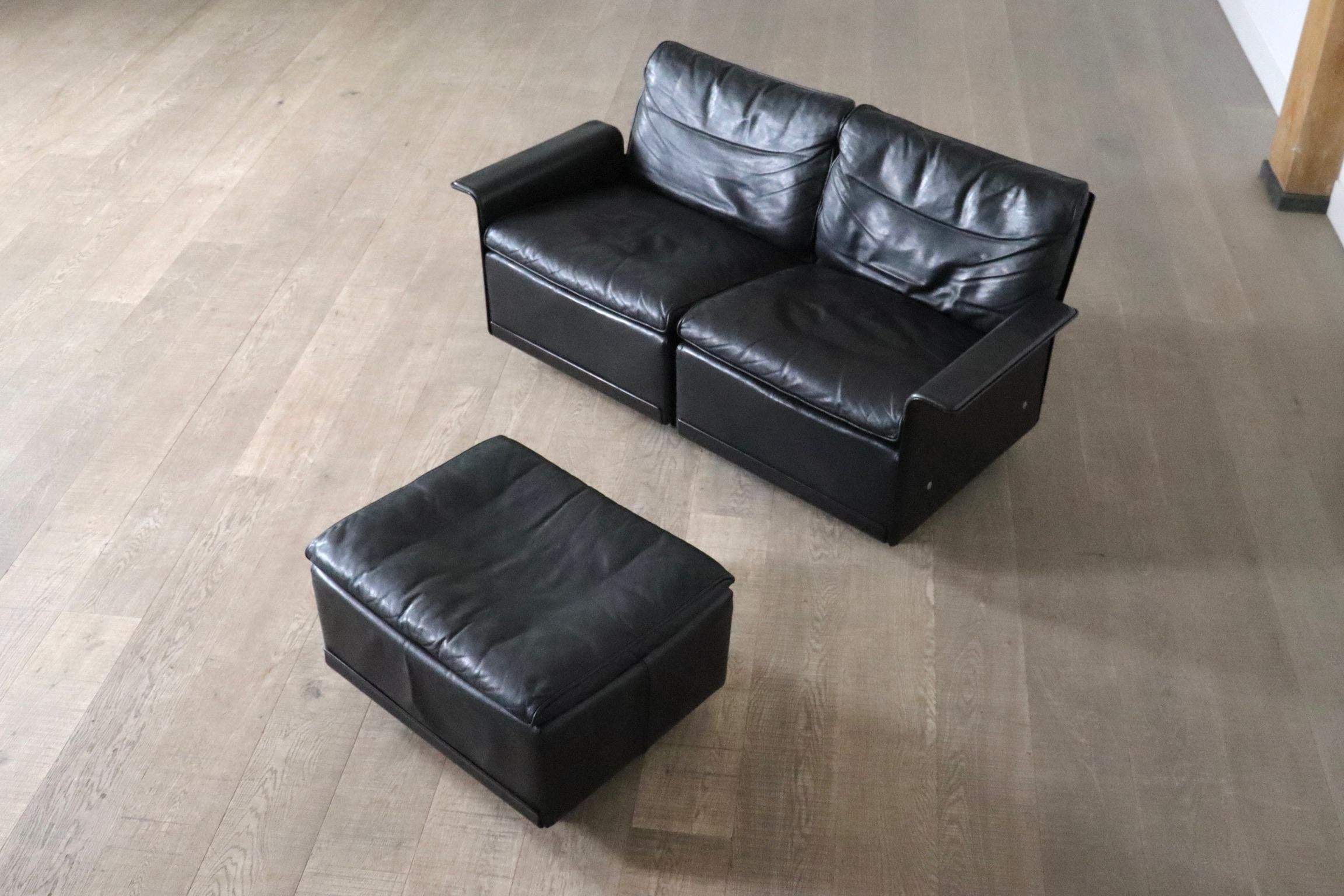 Dieter Rams Modell 620 Zweisitzer-Sofa aus schwarzem Leder für Vitsoe, 1980er Jahre 3