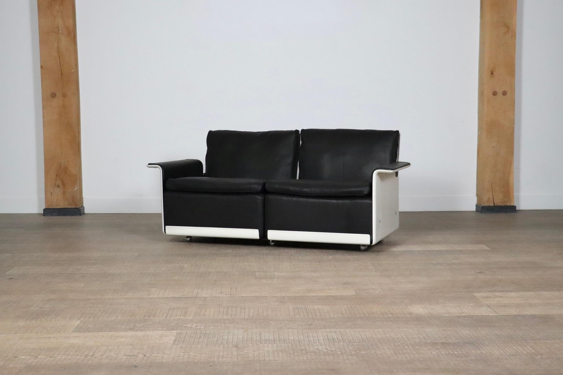 Dieter Rams Modell 620 Zweisitzer-Sofa aus schwarzem Leder für Vitsoe, 1980er Jahre 4