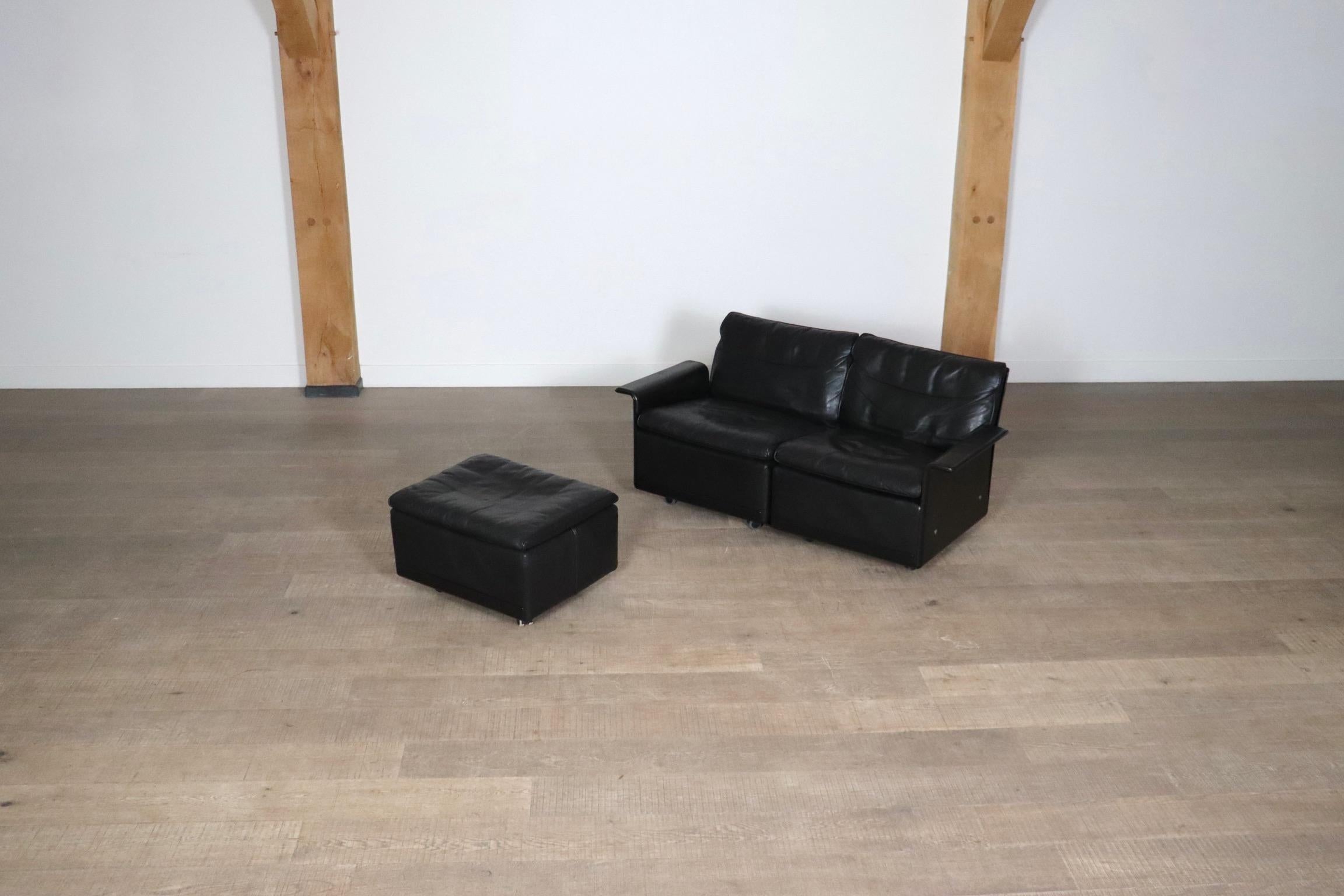 Dieter Rams Modell 620 Zweisitzer-Sofa aus schwarzem Leder für Vitsoe, 1980er Jahre 4