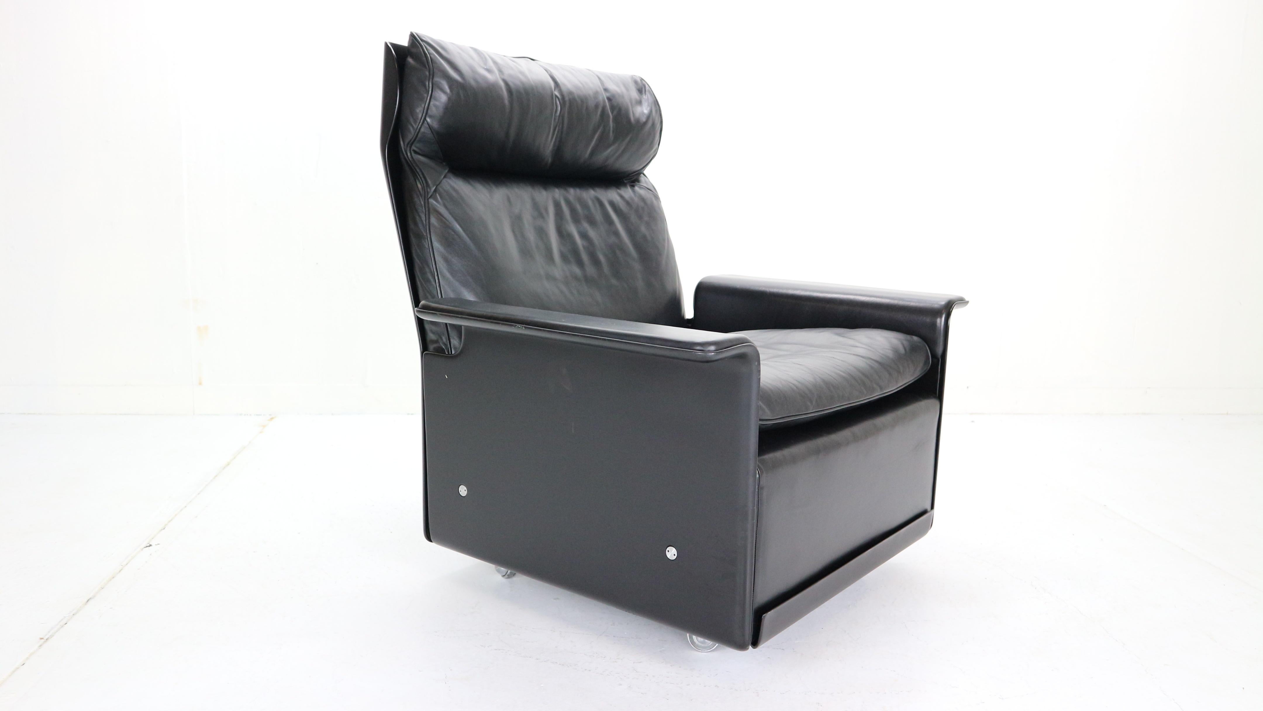 Steel Dieter Rams Set of 2 Black Leather Lounge Chairs Model-620 for Vitsœ, 1970s