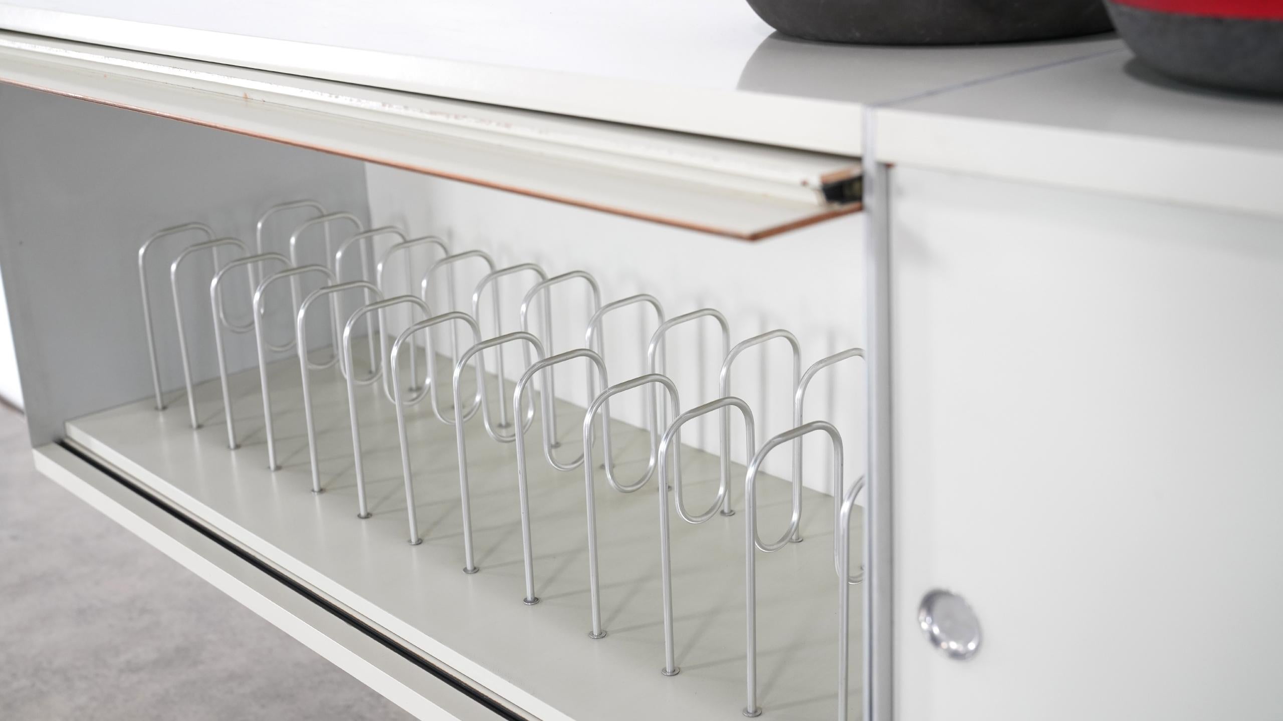 Dieter Rams Sideboard 606 Universal Regalsystem für Vitsœ, Deutschland, 1965 2