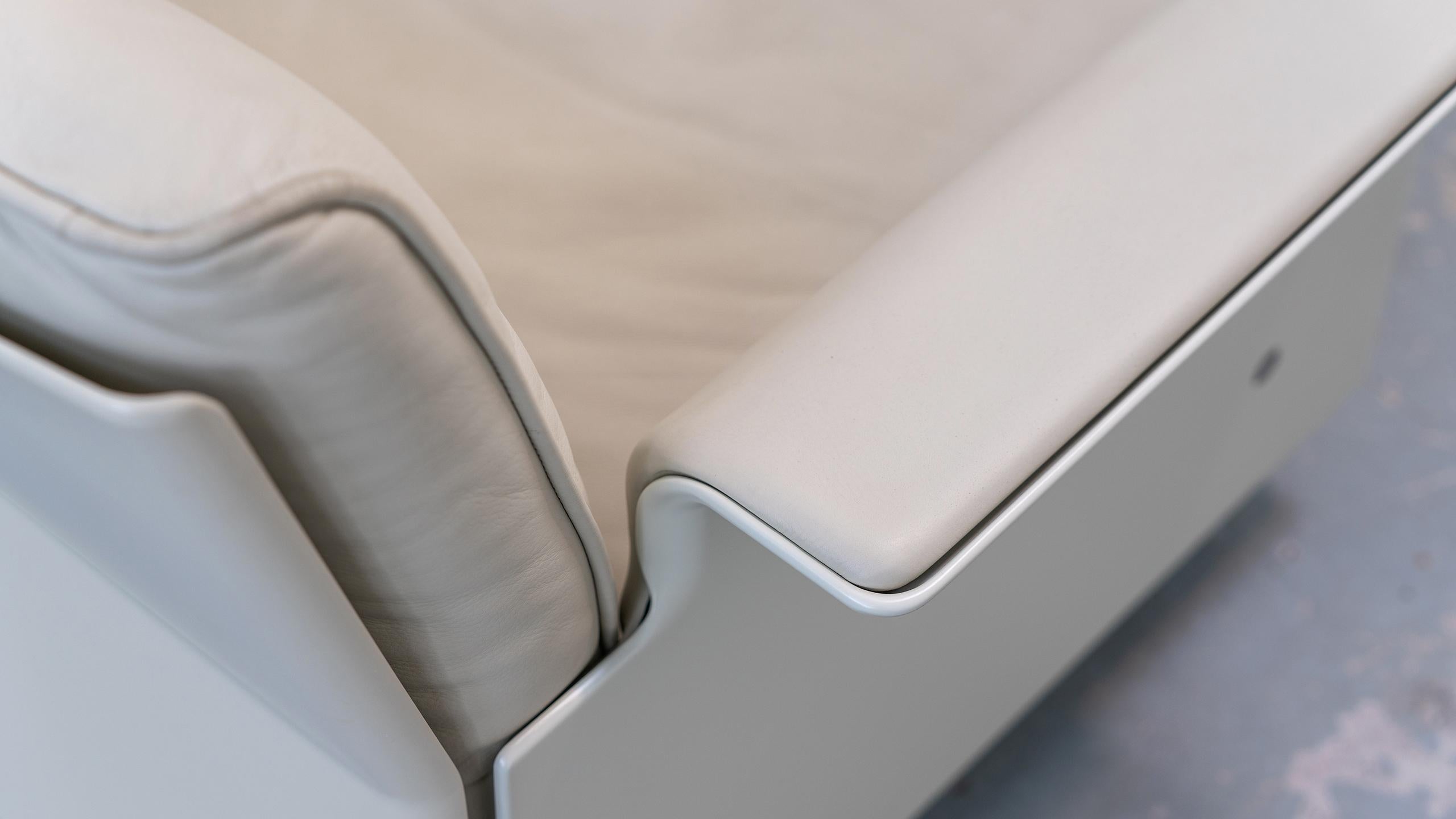 Dieter Rams, Sofa RZ 620 in Cream-Coloured Leather by Vitsœ, Germany 1962 3