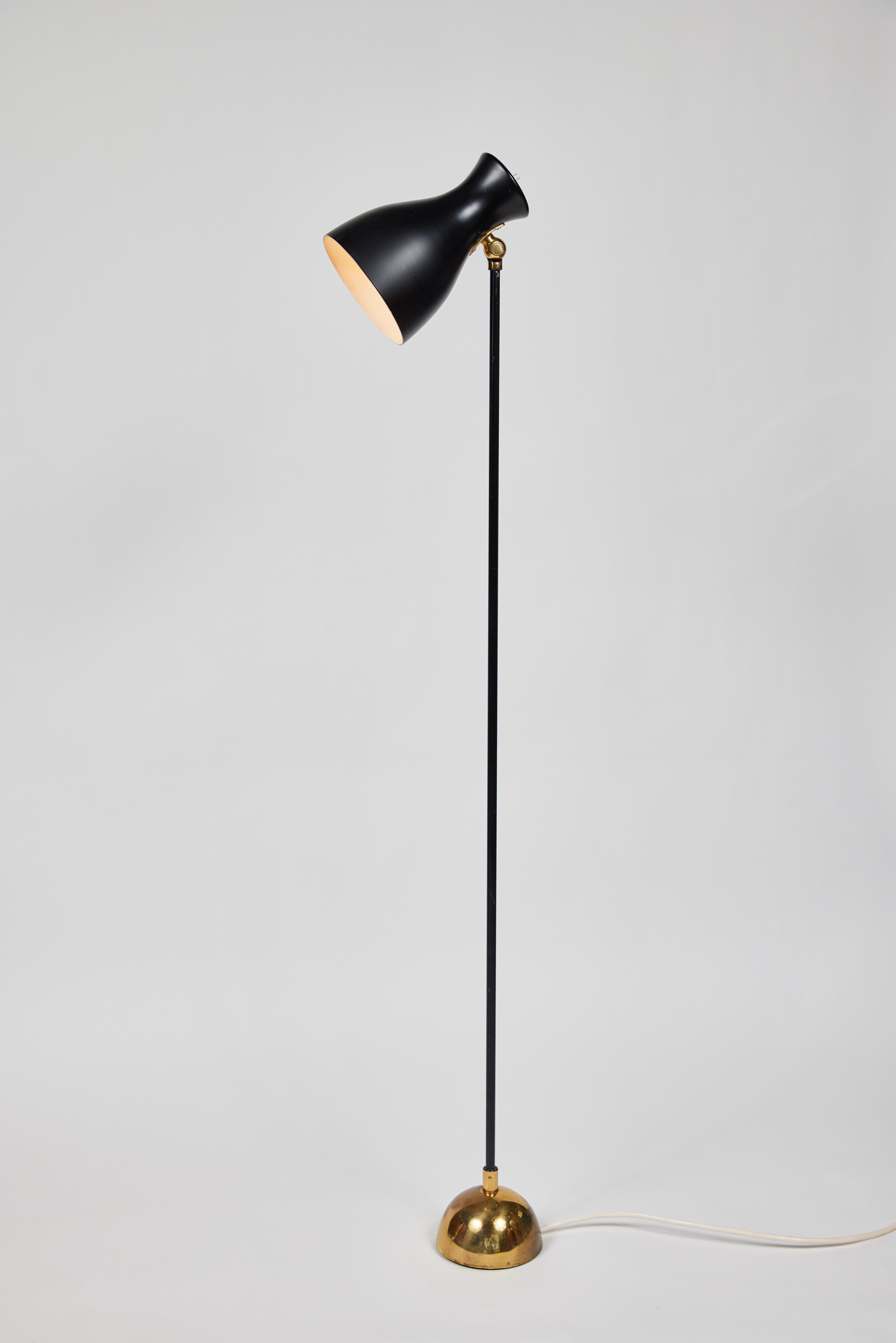 Lacquered Dieter Schulz Model No. 57/4 16 Floor Lamp for Wohnbedarf AG Schweiz, 1957 For Sale