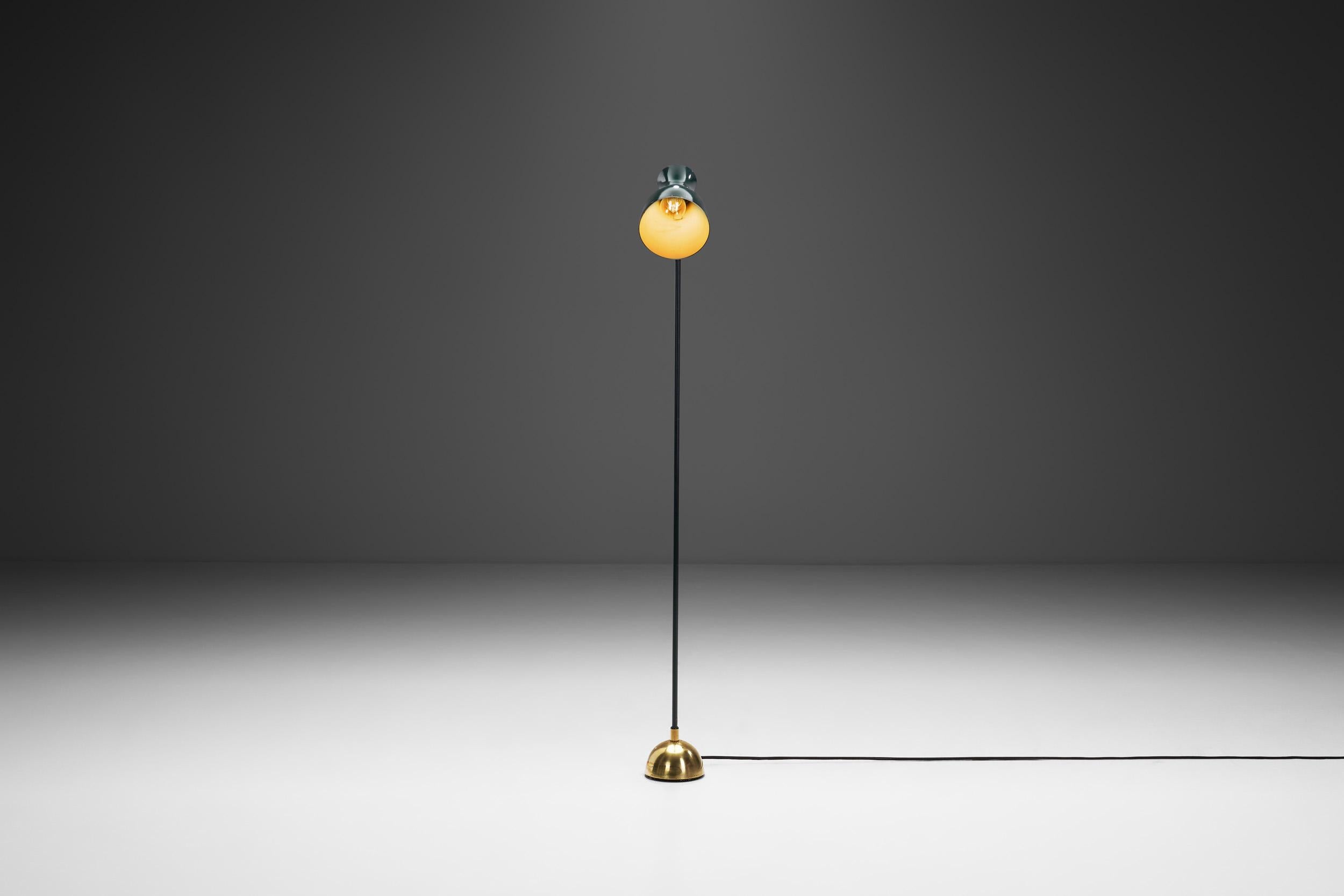 Swiss Dieter Schulz Minimalist Floor lamp Model 
