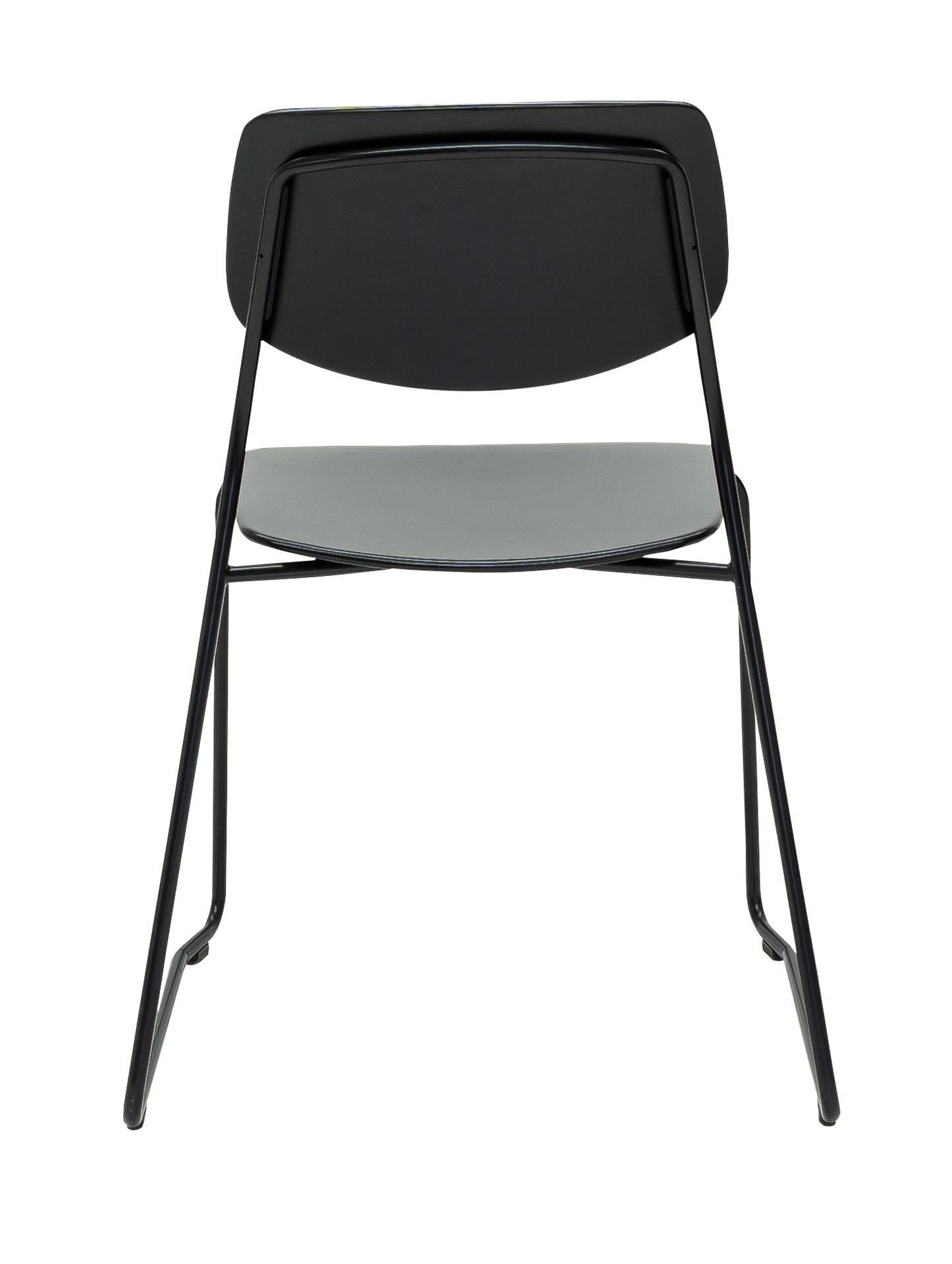 Suisse Chaise de salle à manger à abattant Dietiker en feutre C14, design modulaire, lot de 4 en vente