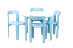 Dietiker Rey Jr:: Kinderstuhl aus Massivholz in Blau von Bruno Rey