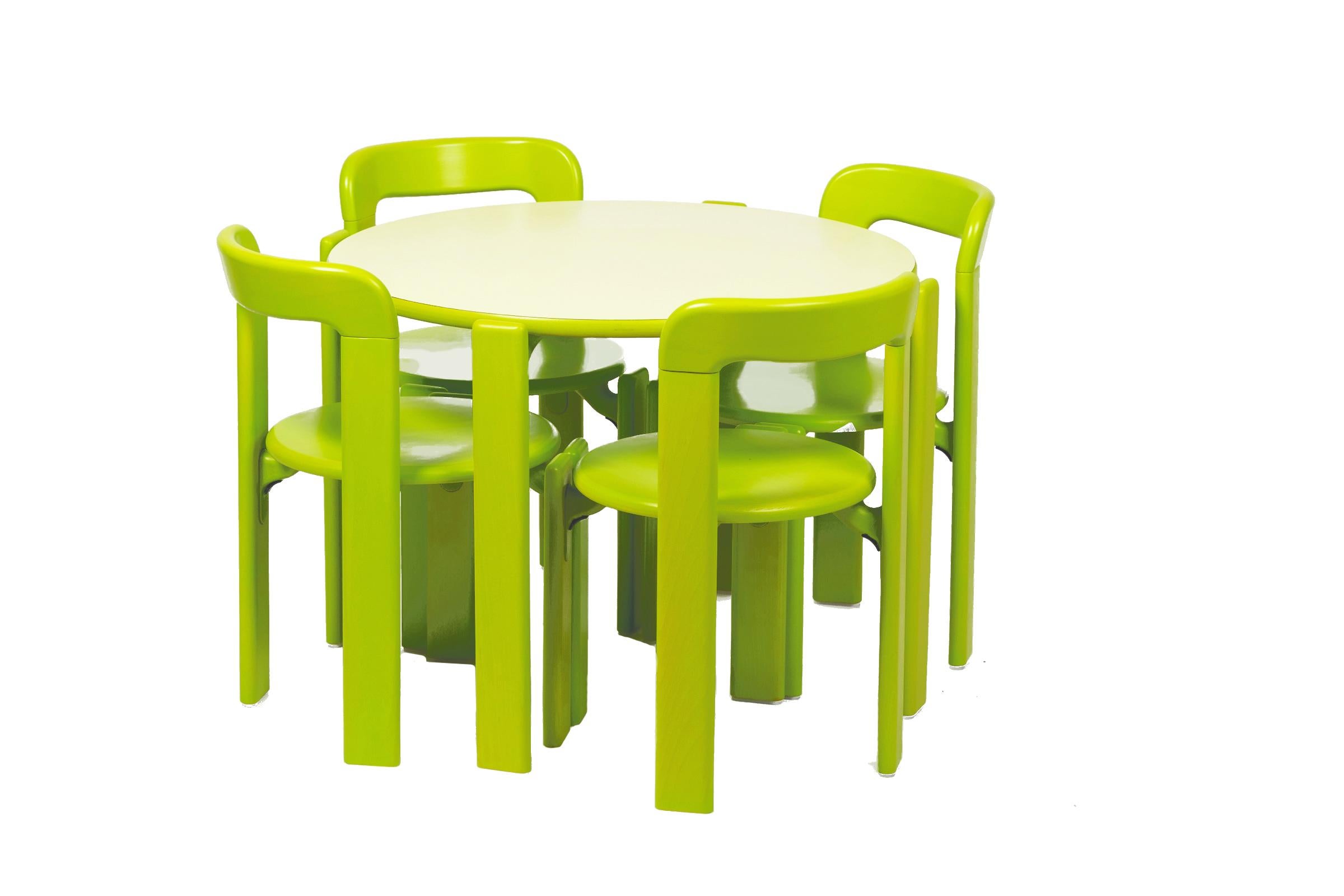 Dietiker Rey Junior Set, Kids Tisch und Stühle aus Ahornholz, entworfen von Bruno Rey (Ungarisch) im Angebot