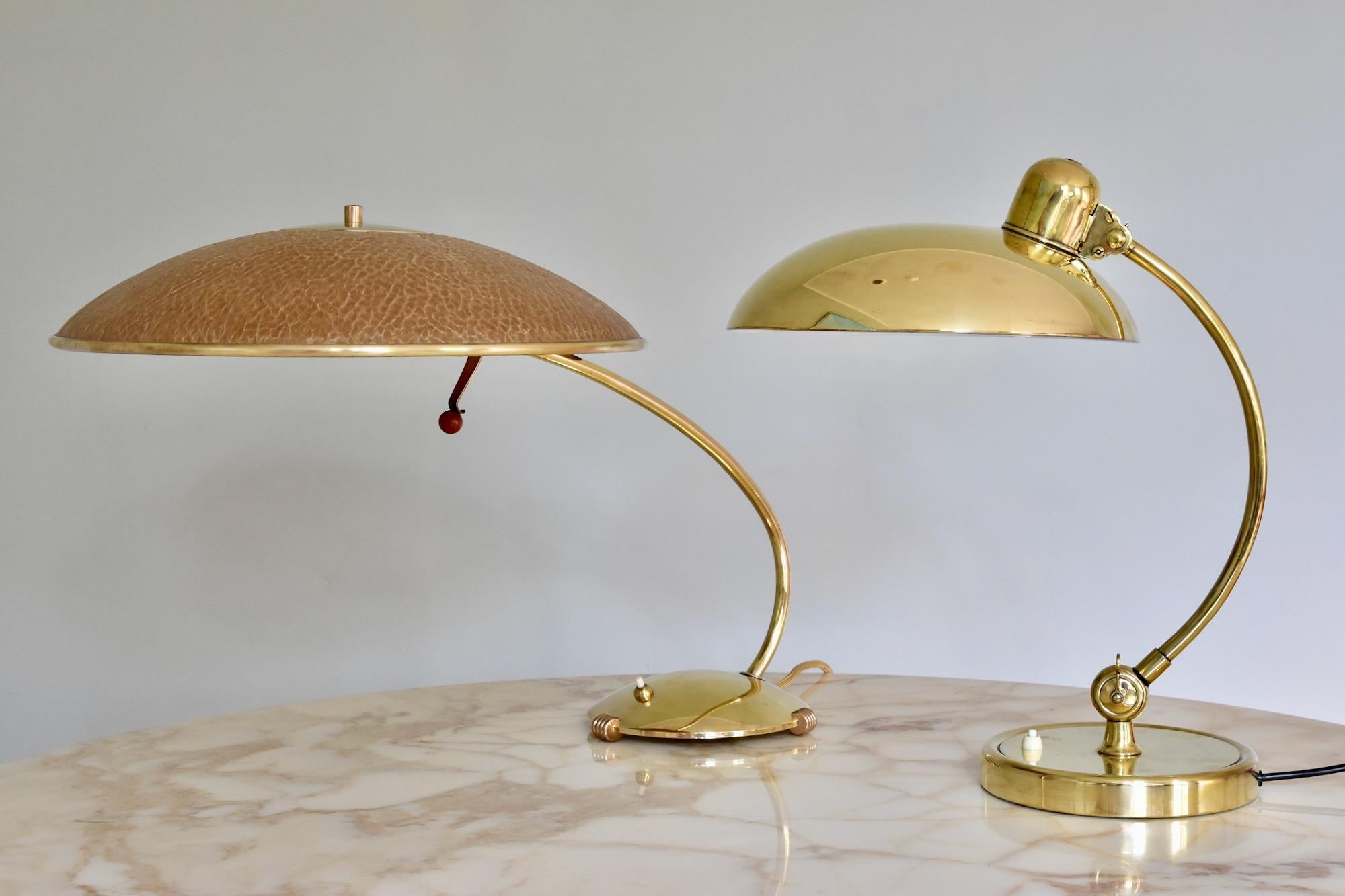 Diffuna Table Lamp 1930's by Schanzenbach & Co Frankfurt, Germany In Good Condition In Krefeld, DE