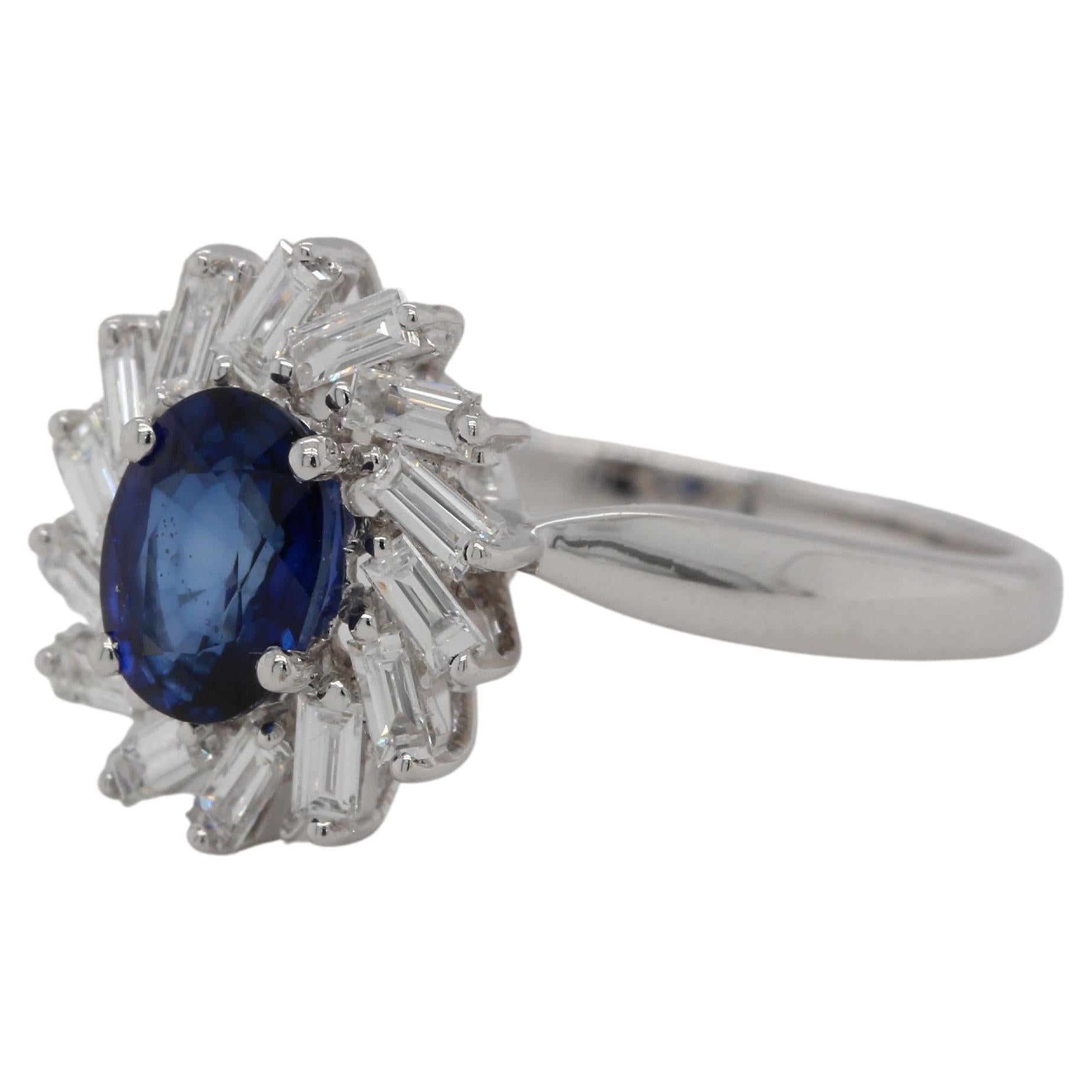 Bague Diffusion en or 18 carats avec saphir bleu et diamants Neuf - En vente à Bangkok, 10