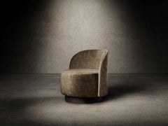 DIG IT Armchair - Rubelli Rattoppato Velvet in color Visone
