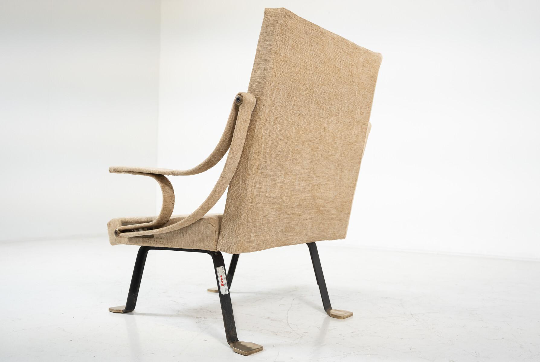 Digamma Armchair by Iganzio Gardella, 1960s - Orignal edition For Sale 3