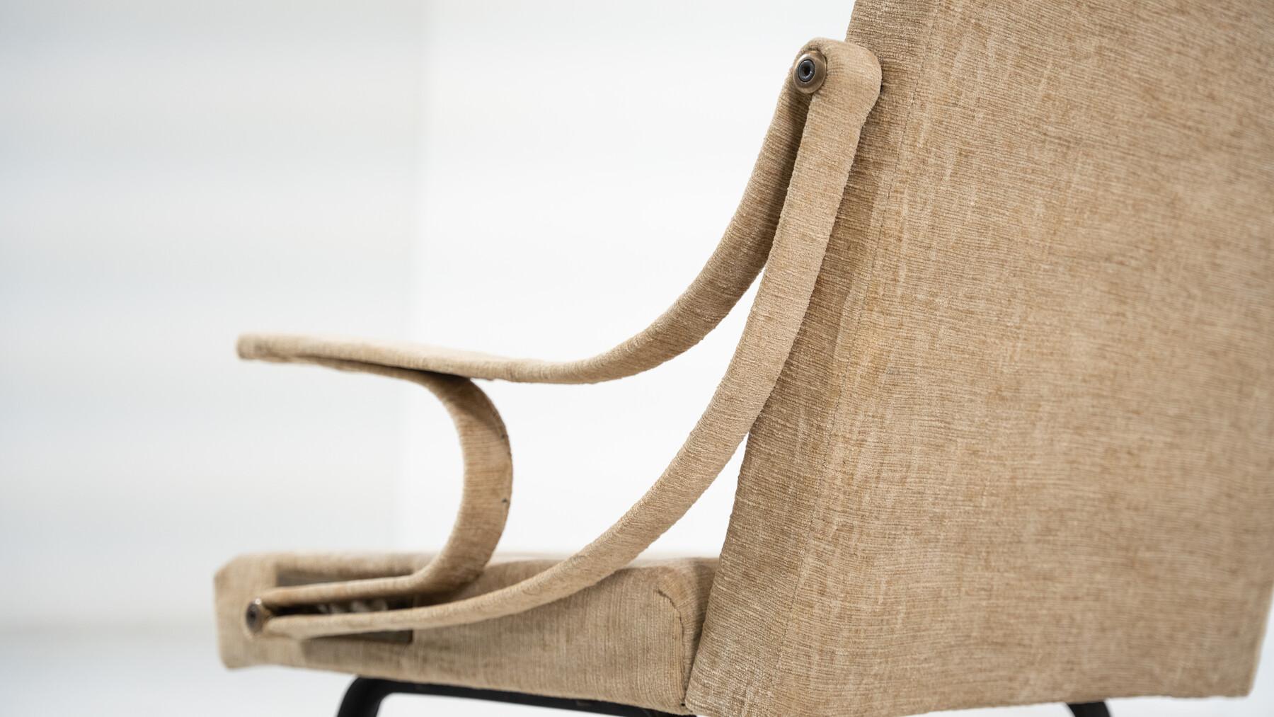 Digamma Armchair by Iganzio Gardella, 1960s - Orignal edition For Sale 4