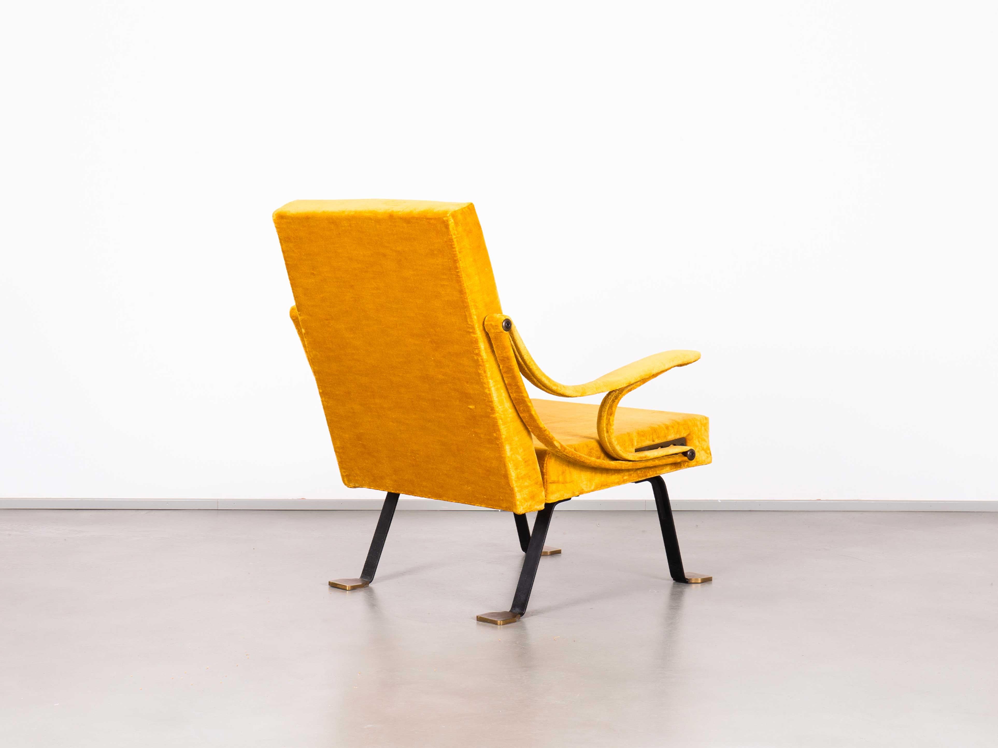 Italian Digamma Armchair by Ignazio Gardella Upholstery in Yellow Linen Velvet For Sale