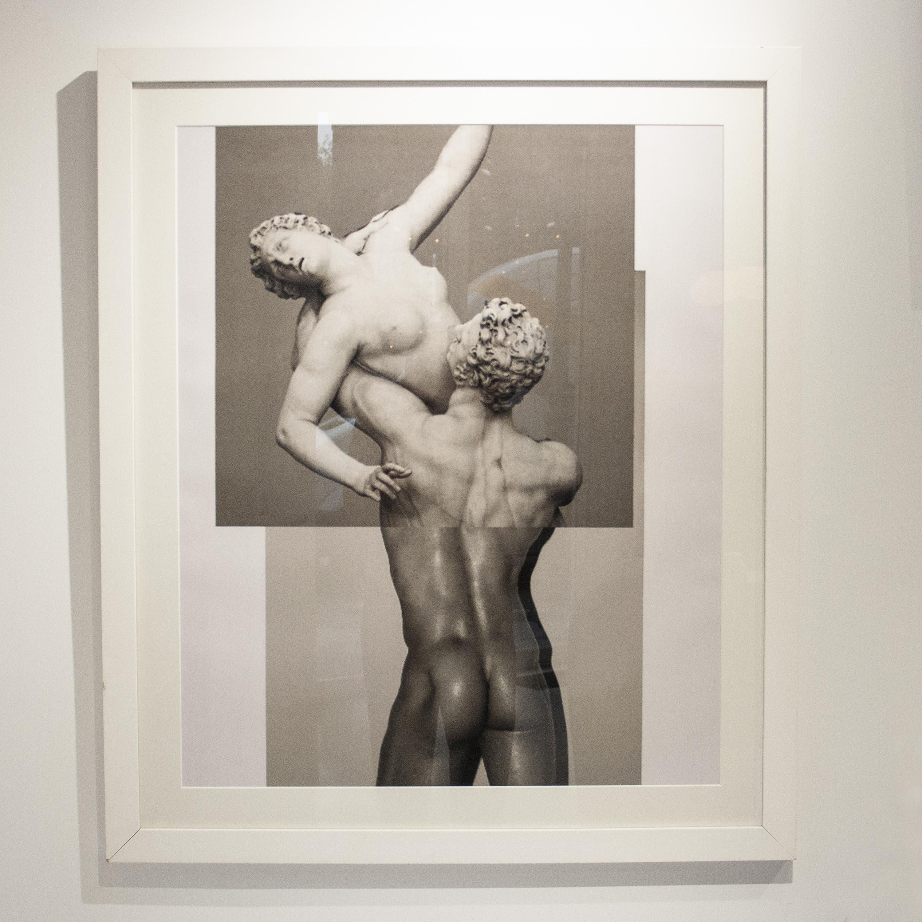 Classic Sculpture + Erotic-themed digital collage print by Spanish artist Naro Pinosa, made famous on social media. Unique signed-by-artist piece. Authenticity certificated.
Print on photography paper. Glass and white lacquered wooden frame.