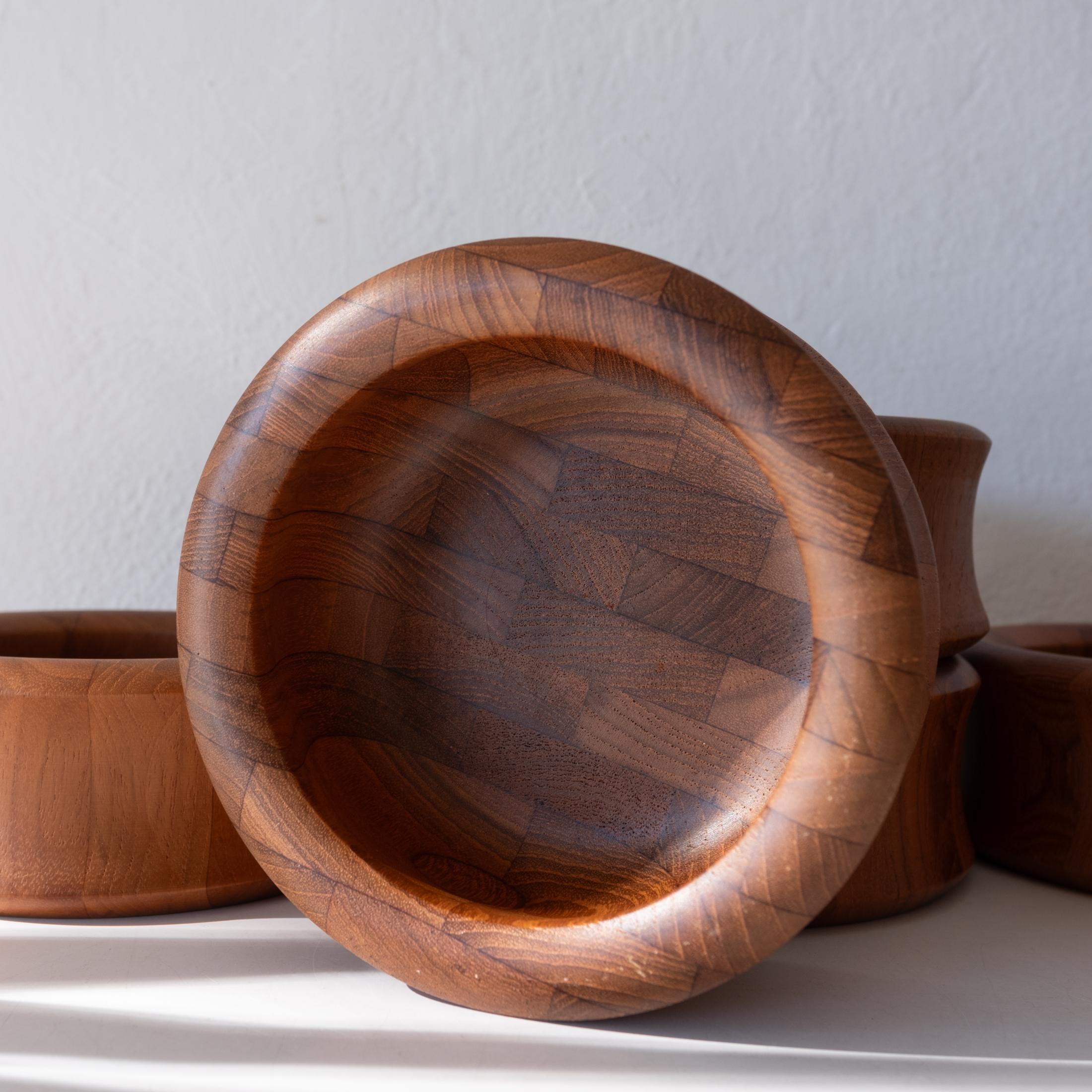 Digsmed Danish Modern Staved Teak Salad Bowl Set  For Sale 5