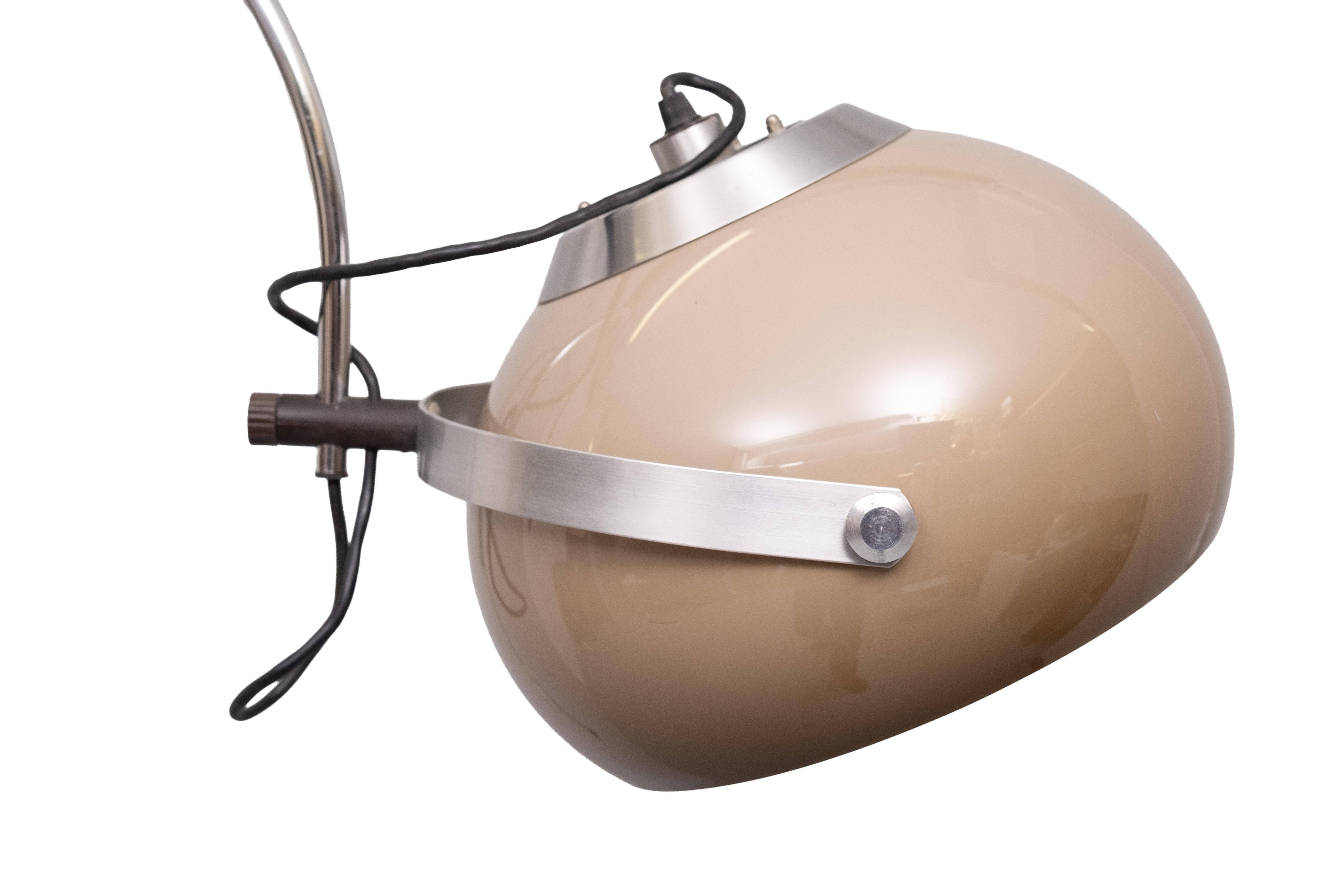 Dijkstra, applique à double arc A Space 1970 en vente 4