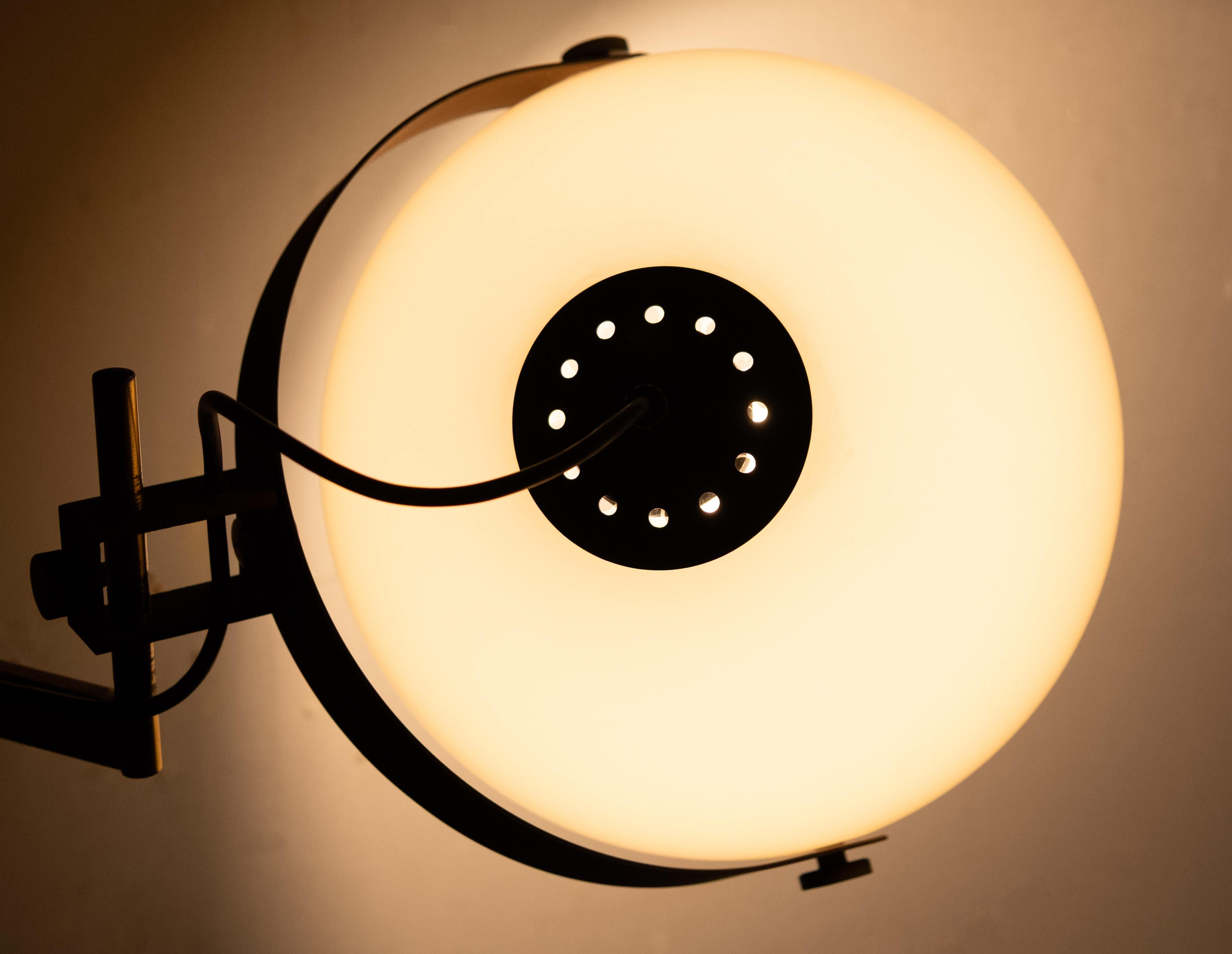 Lámpara de pared Dijkstra con brazo de resorte Años 70 Holanda en venta 2