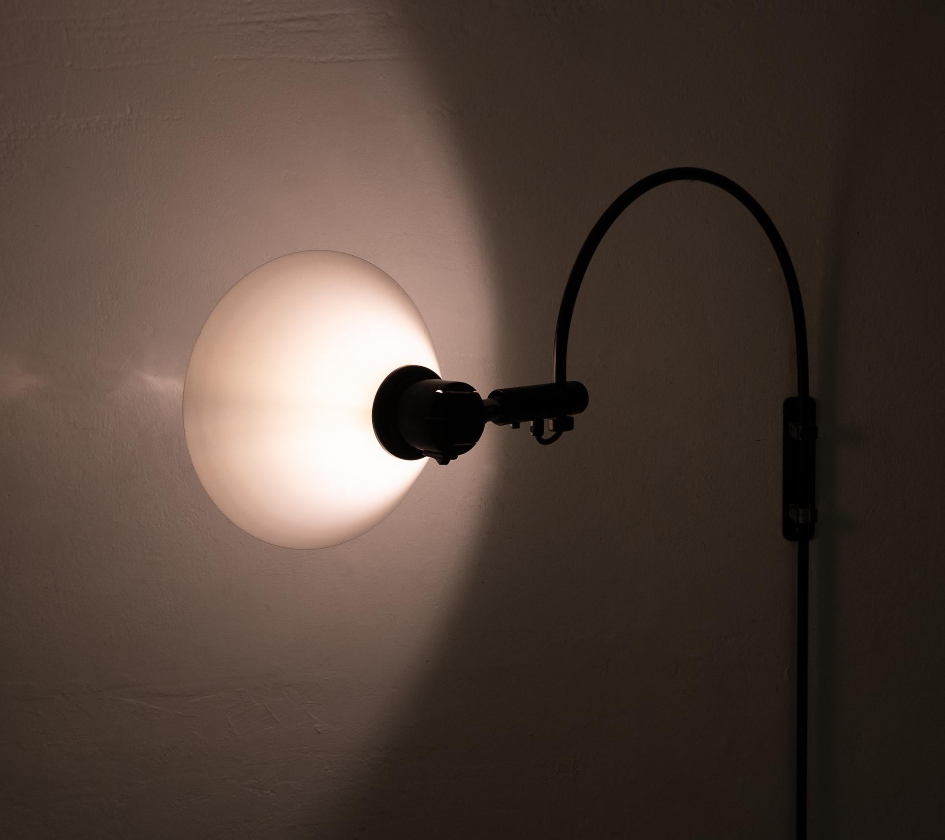 Dutch Dijkstra Wall Arc Lamp, 1980s For Sale