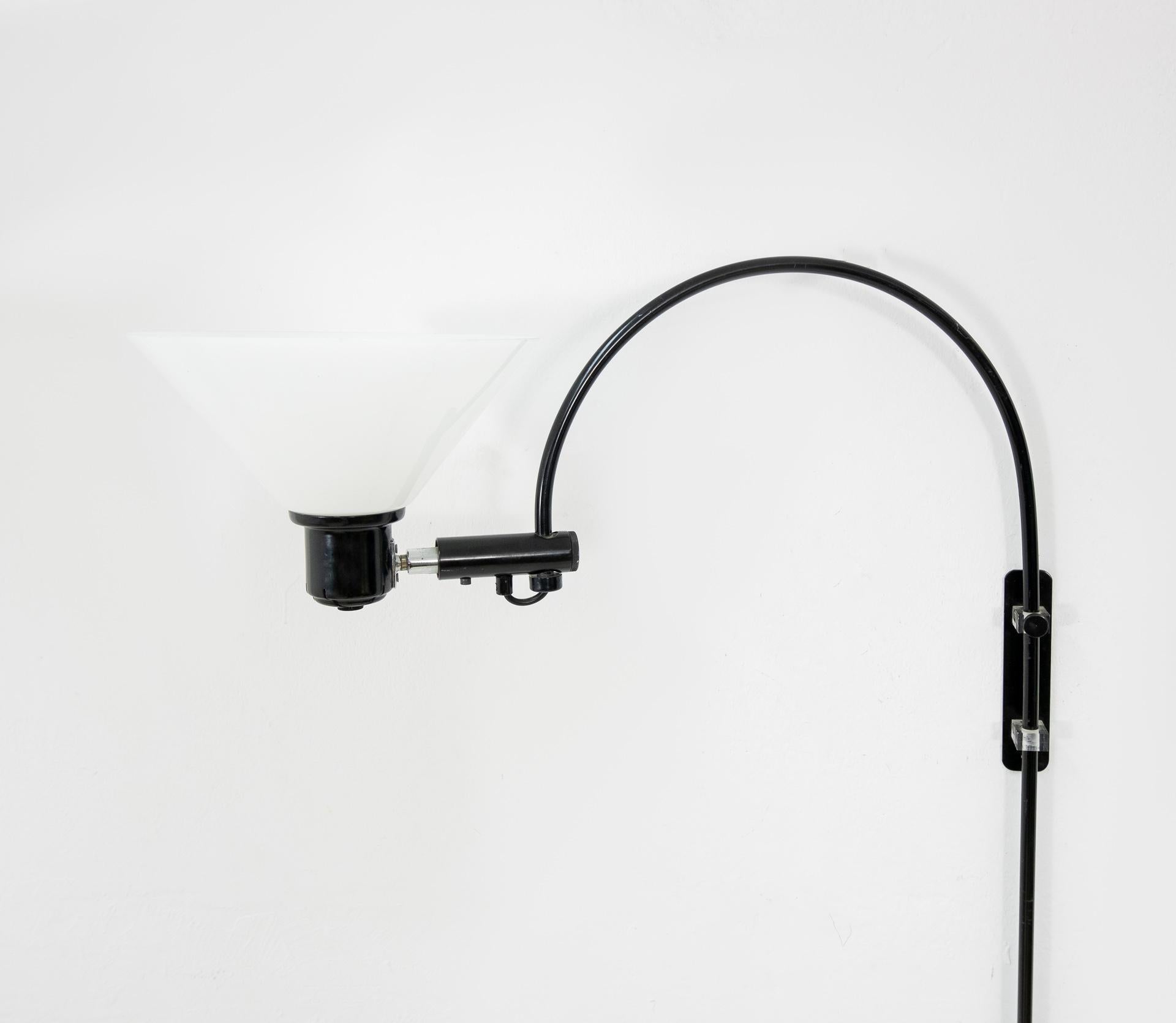Metal Dijkstra Wall Arc Lamp, 1980s For Sale