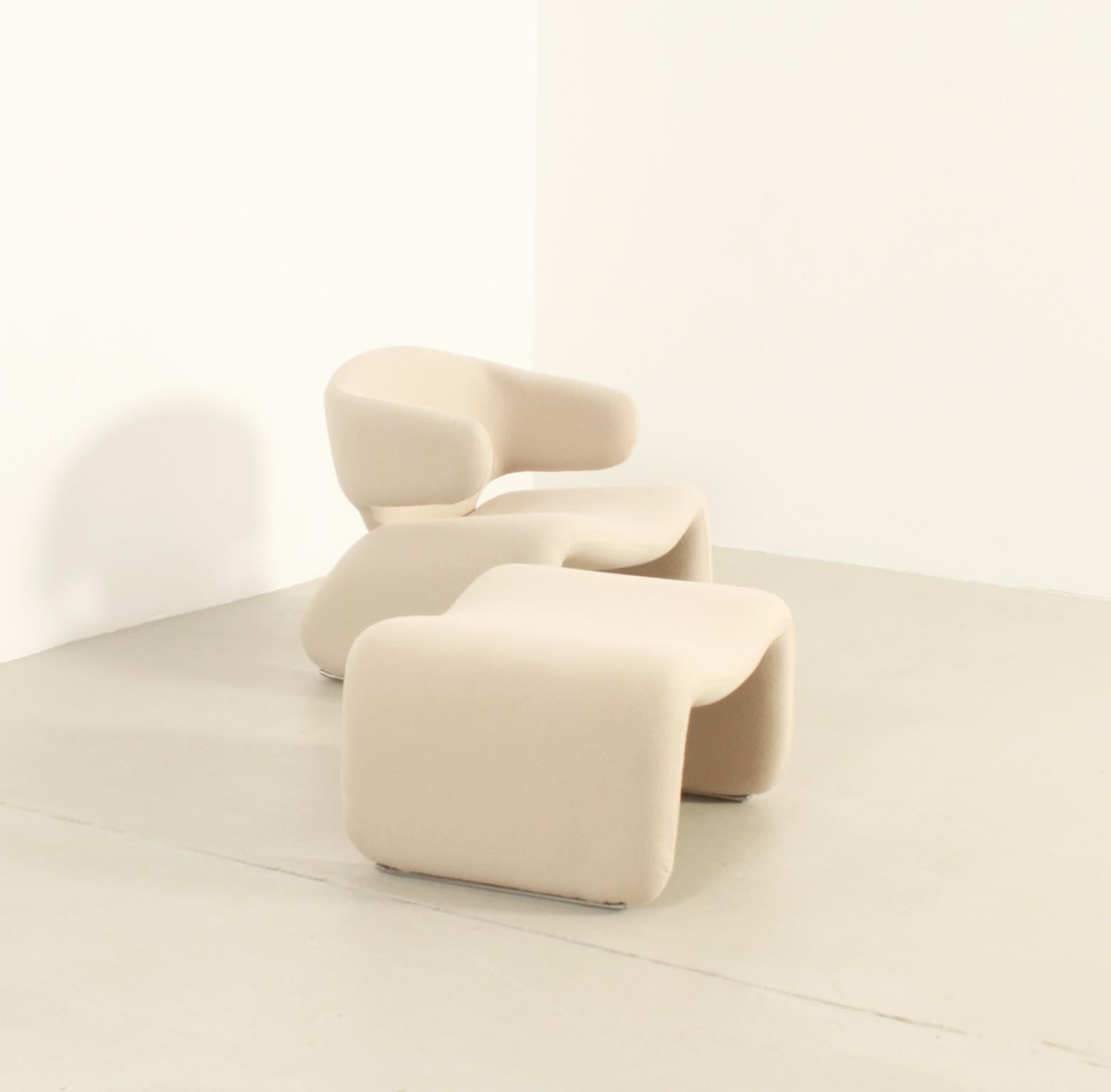 Dijnn Armchair and Ottoman by Olivier Mourgue for Airborne, France, 1965 For Sale 4