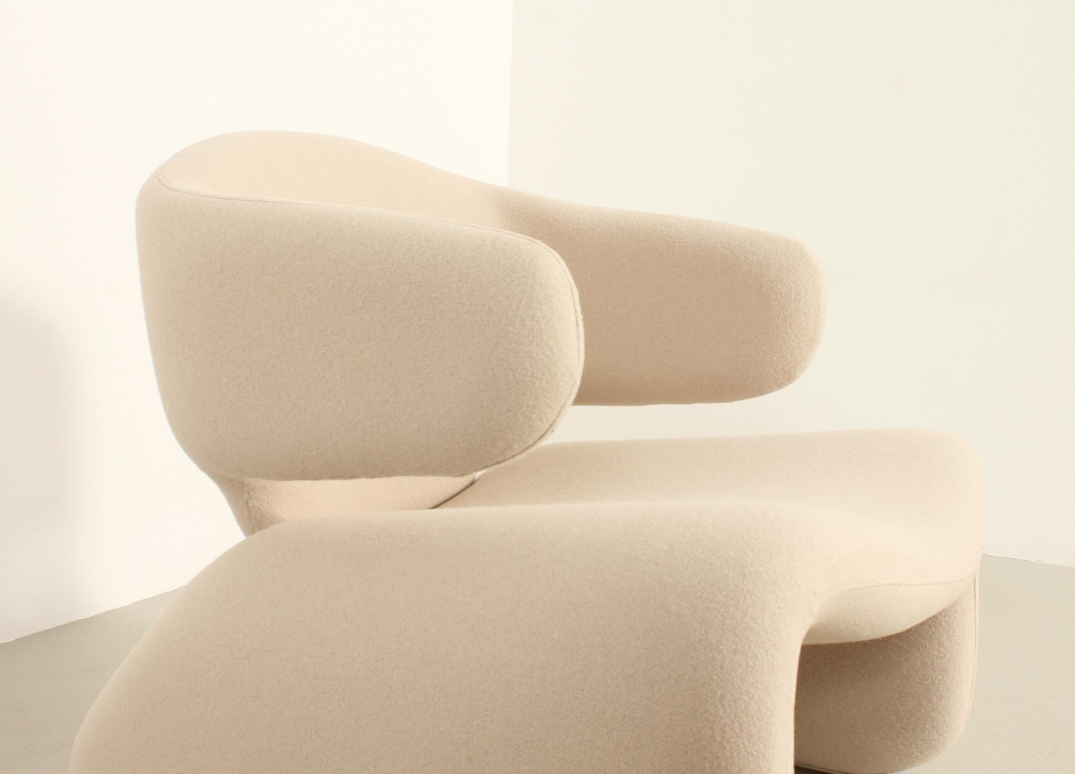 Mid-20th Century Dijnn Armchair and Ottoman by Olivier Mourgue for Airborne, France, 1965 For Sale