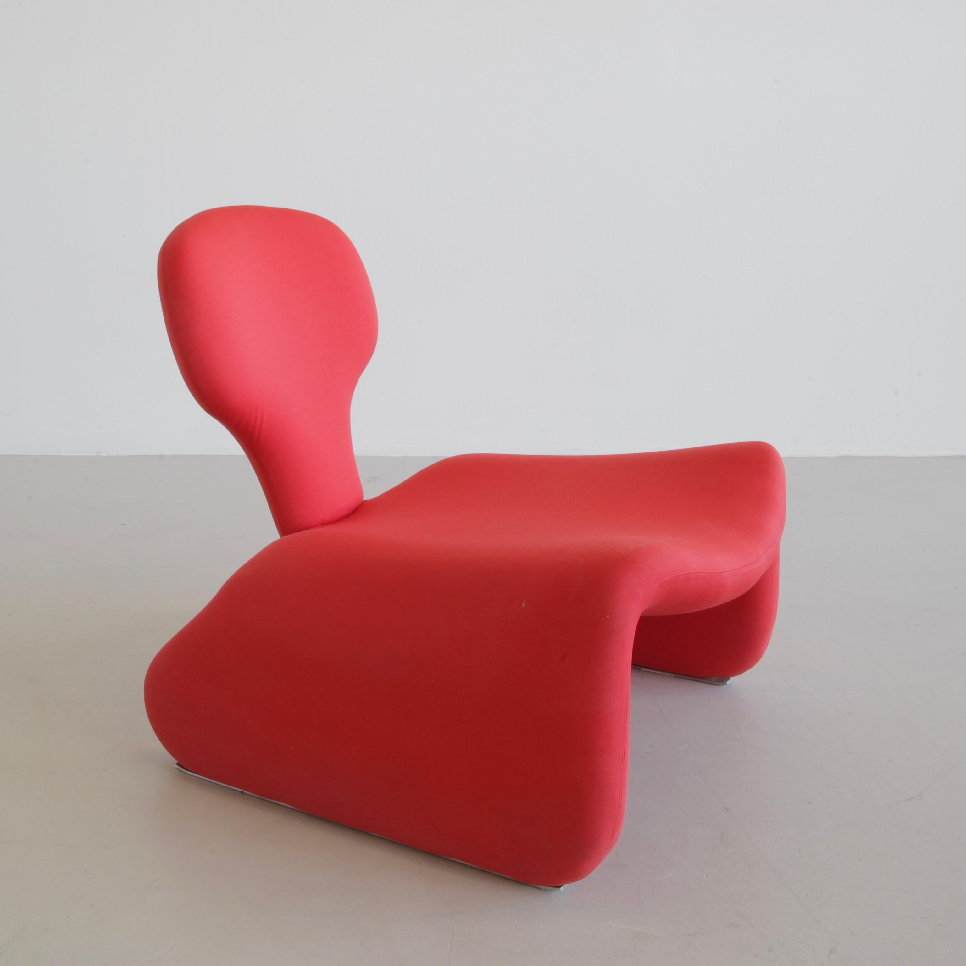 Dijnn Stuhl und Fußhocker, entworfen von Olivier Mourgue, Frankreich, Airborne, 1965 im Zustand „Gut“ im Angebot in Berlin, Berlin