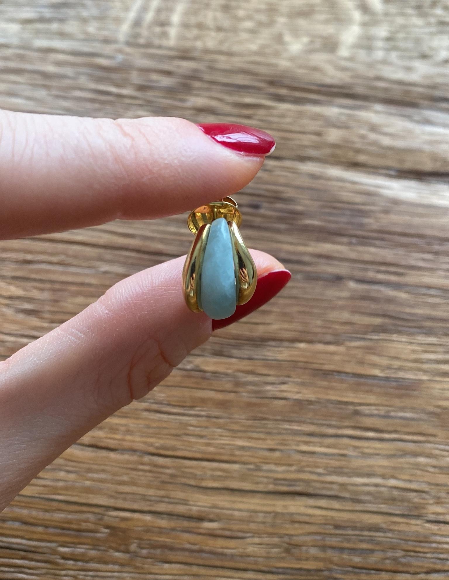 DILHAN Créoles su éthiques en or jaune 18 carats et aventurine en vente 1