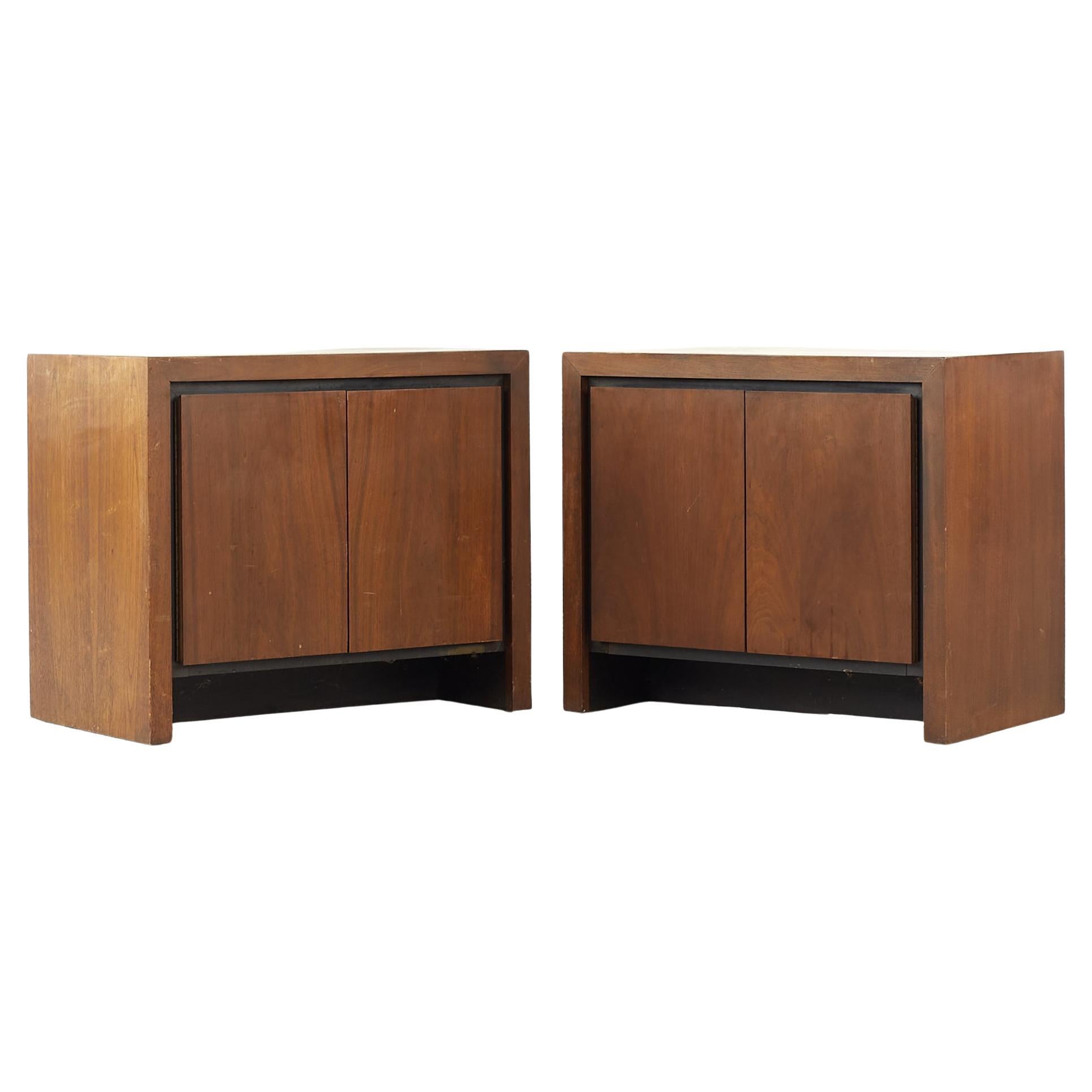 Dillingham Mid Century Bookmatched Nightstands, Pair