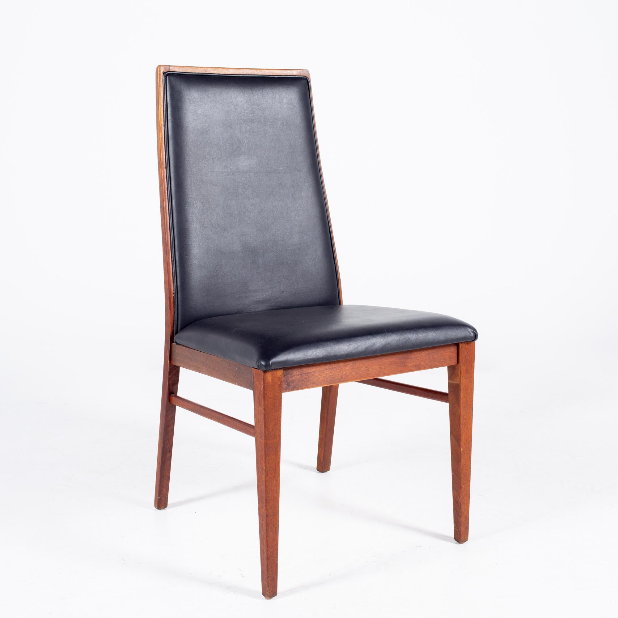 Américain Dillingham Mid Century Highback Walnut Dining Chair, Set of 6 en vente