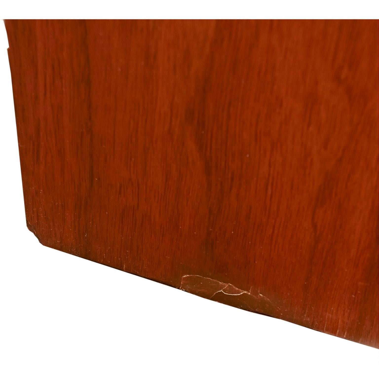 20th Century Dillingham Mid-Century Modern Walnut Five-Drawer Dresser