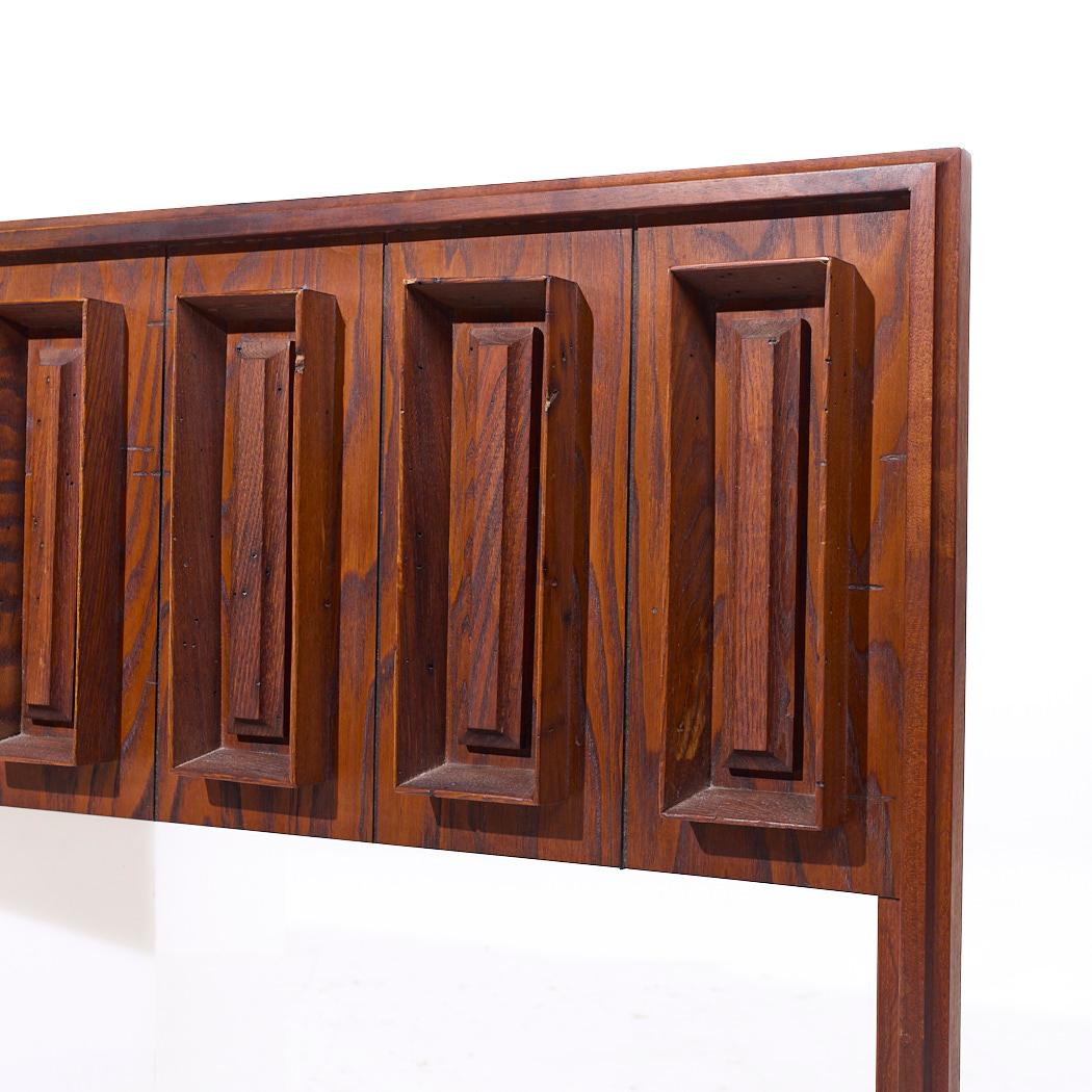 Dillingham Mid Century Pecky Cypress King Headboard In Good Condition For Sale In Countryside, IL