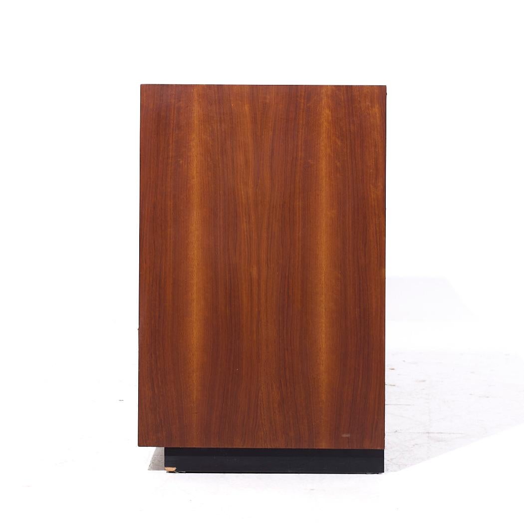 Fin du 20e siècle Dillingham Mid Century Pecky Cypress Lowboy Dresser en vente