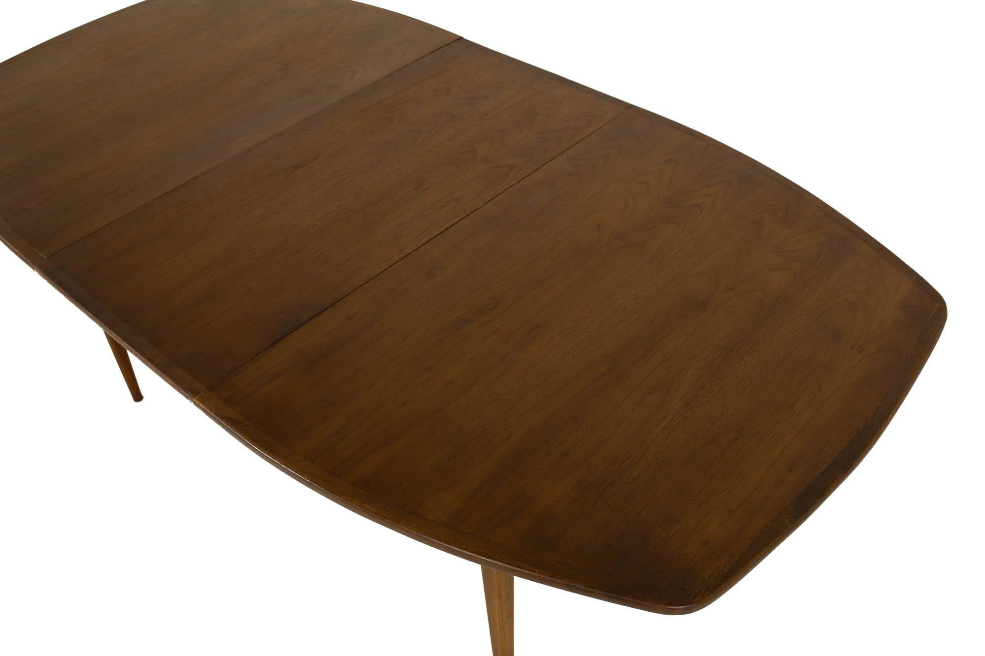 Table de salle à manger Dillingham en noyer du milieu du siècle dernier, style Surfboard en vente 4