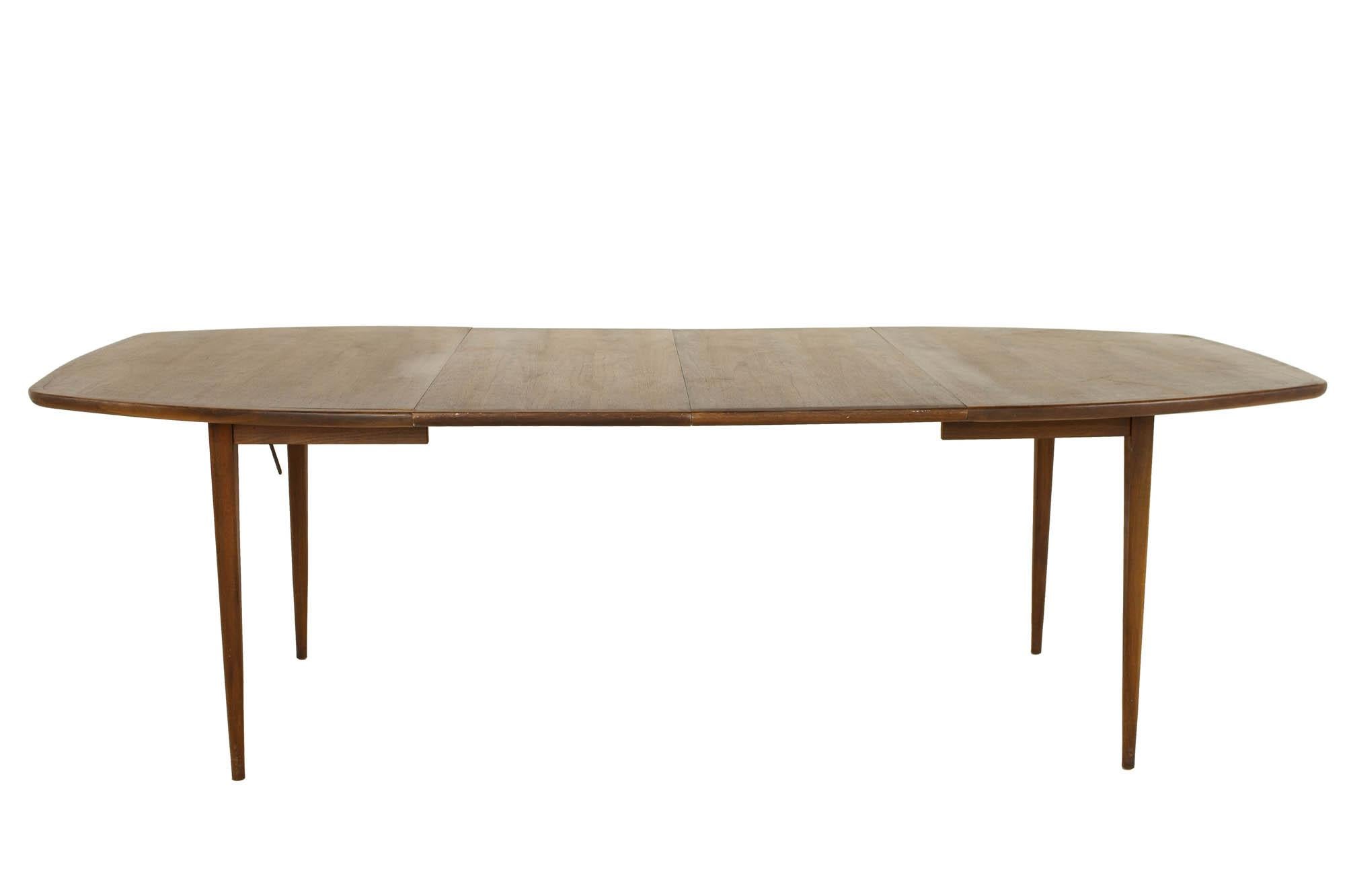 Dillingham Mid Century Surfboard Walnut Dining Table  For Sale 4