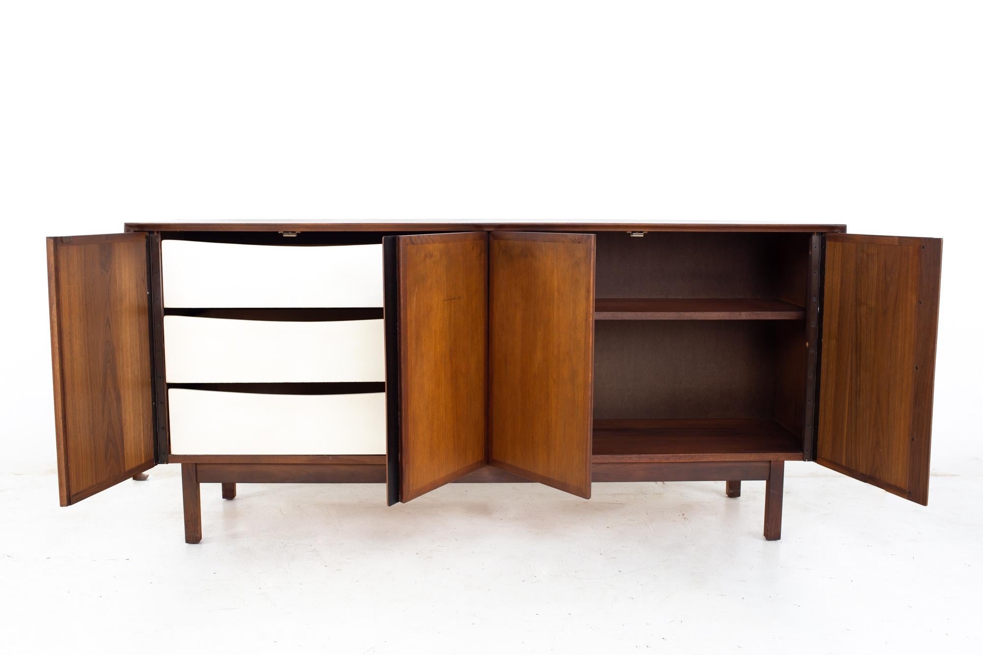 Dillingham Mid Century Walnut and Cane Sideboard Credenza Buffet and Hutch 9